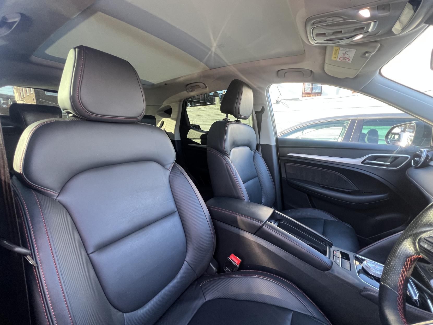 MG MG ZS 72.6kWh Trophy Long Range SUV 5dr Electric Auto (156 ps)