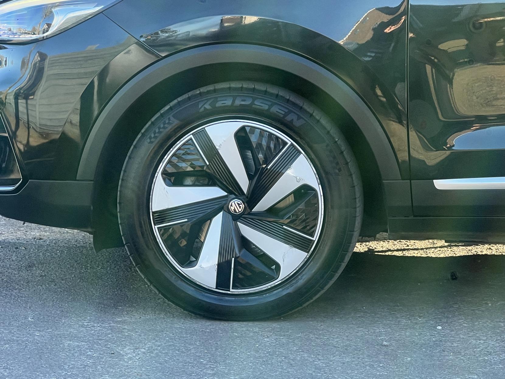 MG MG ZS 72.6kWh Trophy Long Range SUV 5dr Electric Auto (156 ps)