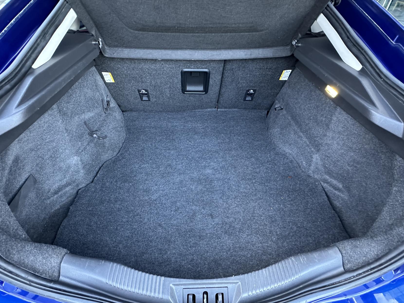 Ford Mondeo 1.5T EcoBoost Zetec Hatchback 5dr Petrol Manual Euro 6 (s/s) (160 ps)