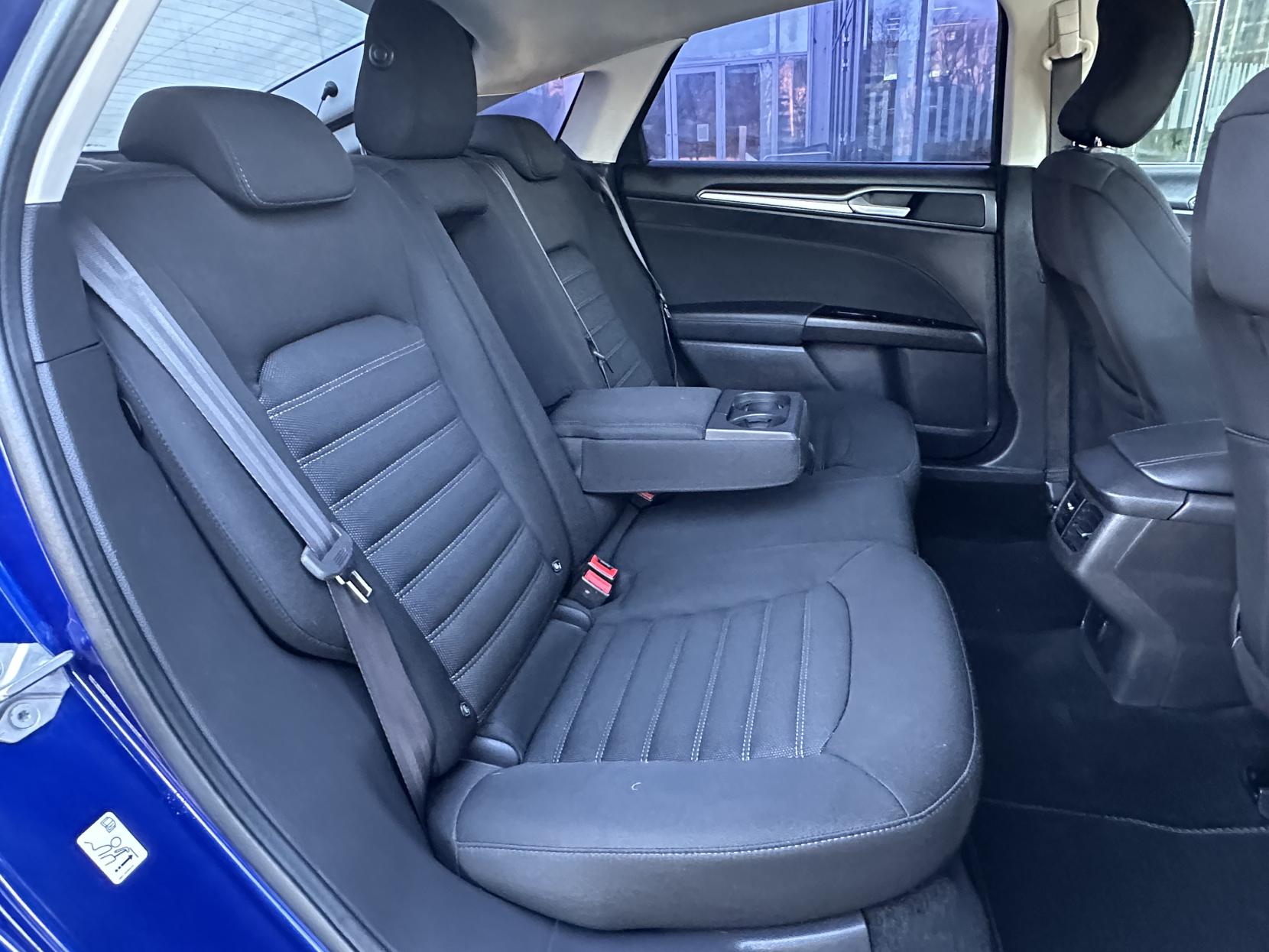 Ford Mondeo 1.5T EcoBoost Zetec Hatchback 5dr Petrol Manual Euro 6 (s/s) (160 ps)