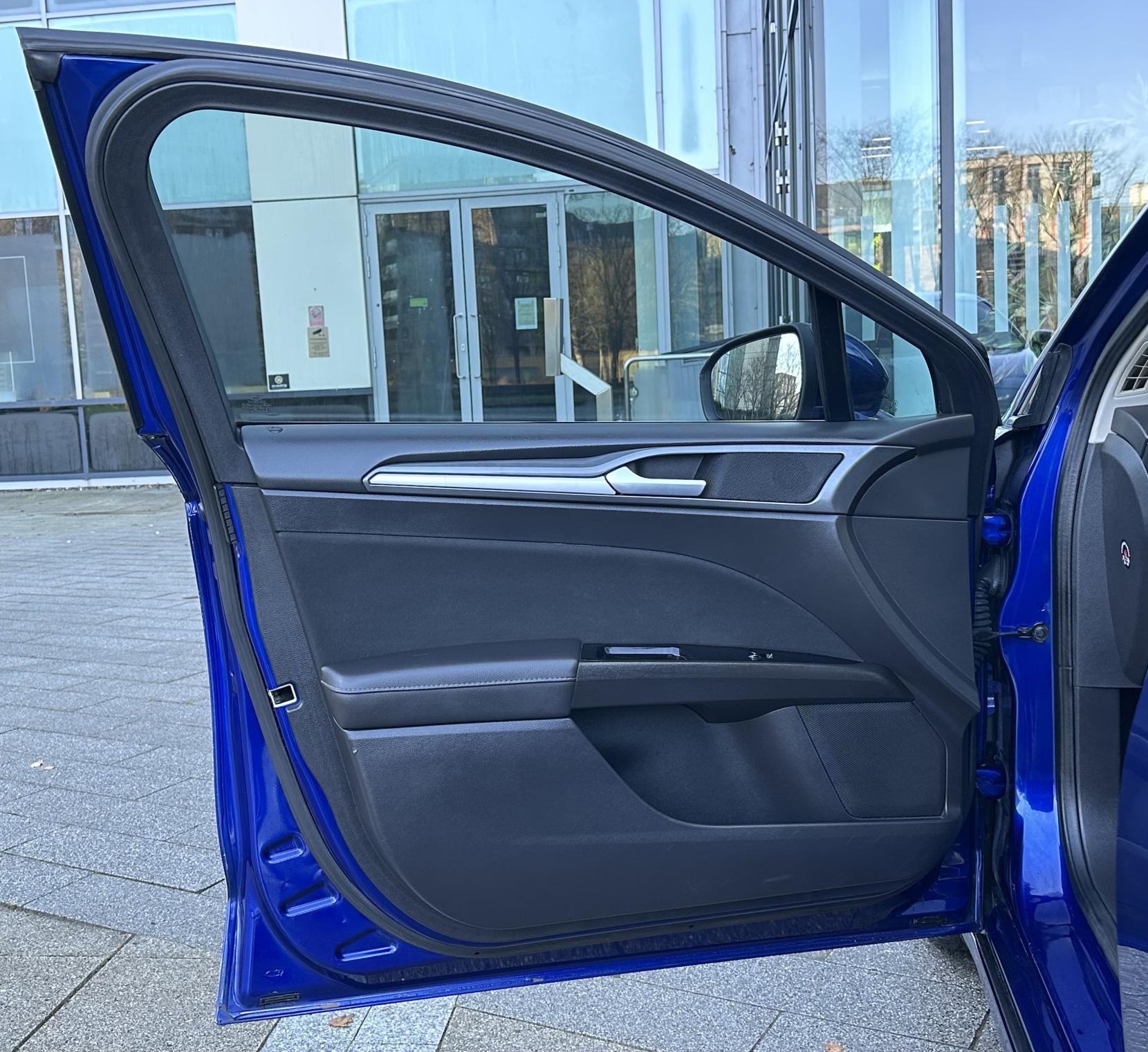 Ford Mondeo 1.5T EcoBoost Zetec Hatchback 5dr Petrol Manual Euro 6 (s/s) (160 ps)