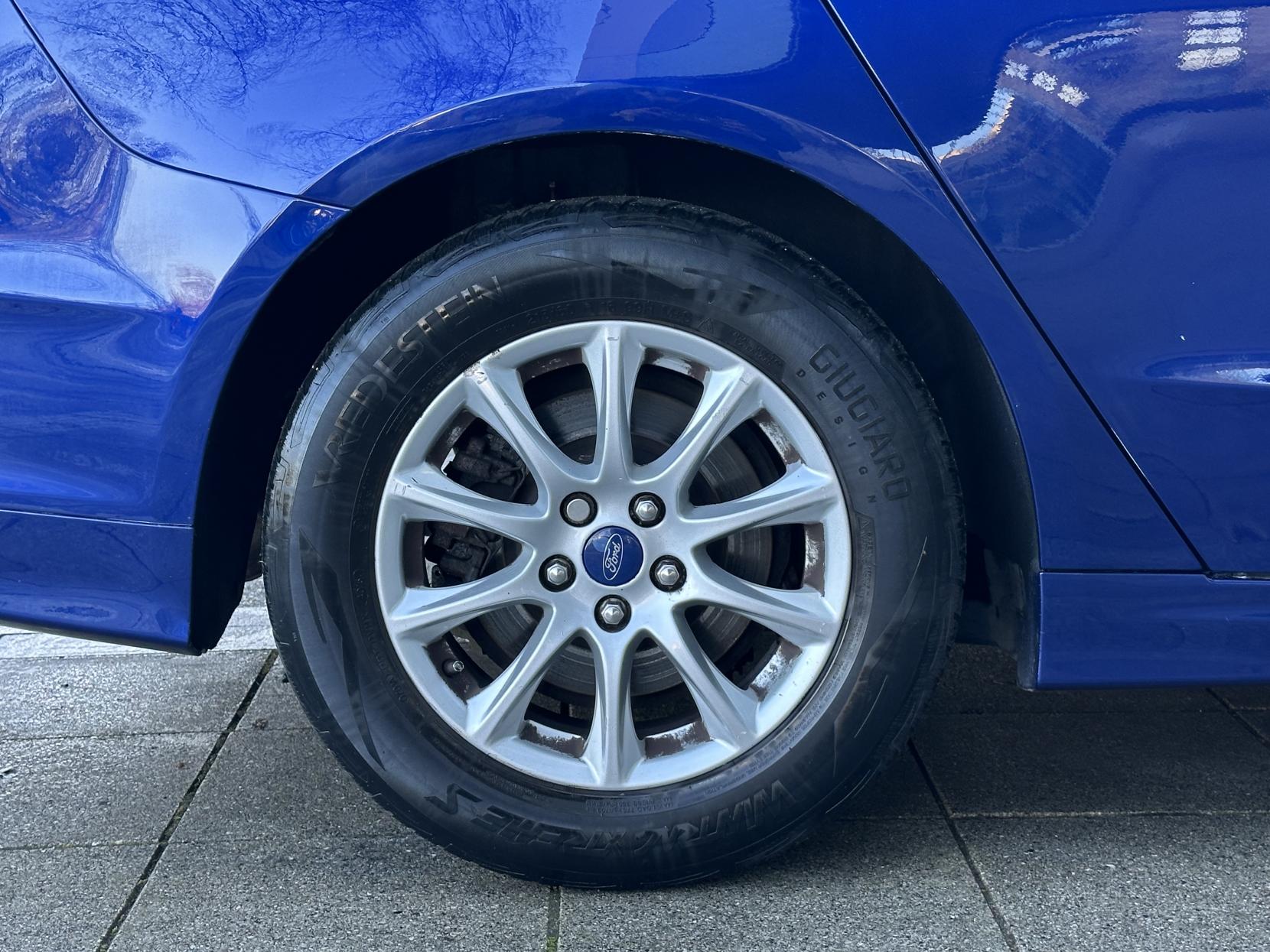 Ford Mondeo 1.5T EcoBoost Zetec Hatchback 5dr Petrol Manual Euro 6 (s/s) (160 ps)