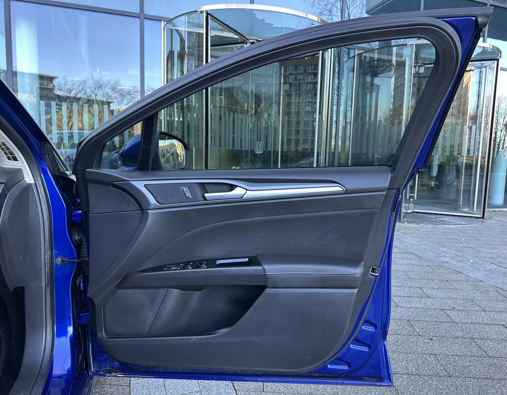 Ford Mondeo 1.5T EcoBoost Zetec Hatchback 5dr Petrol Manual Euro 6 (s/s) (160 ps)