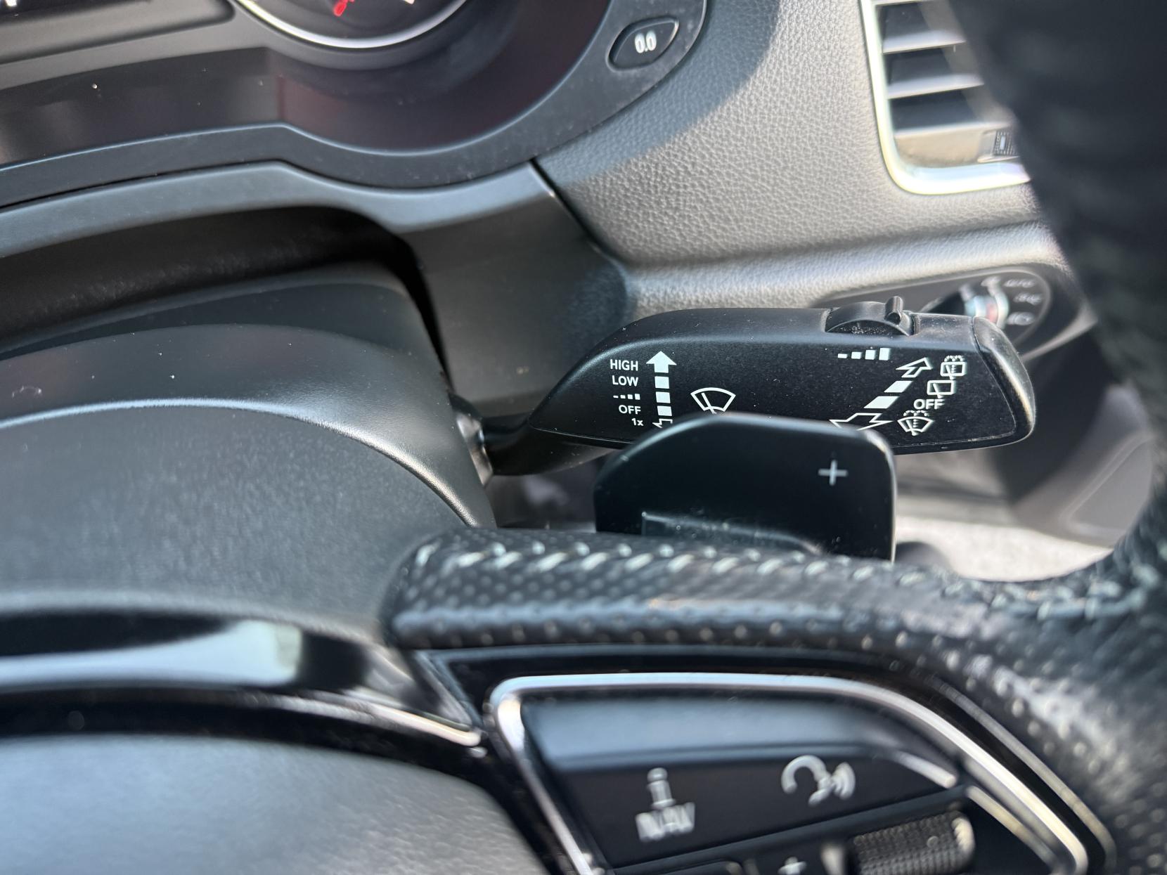 Audi Q3 2.0 TFSI S line SUV 5dr Petrol S Tronic quattro Euro 5 (s/s) (170 ps)