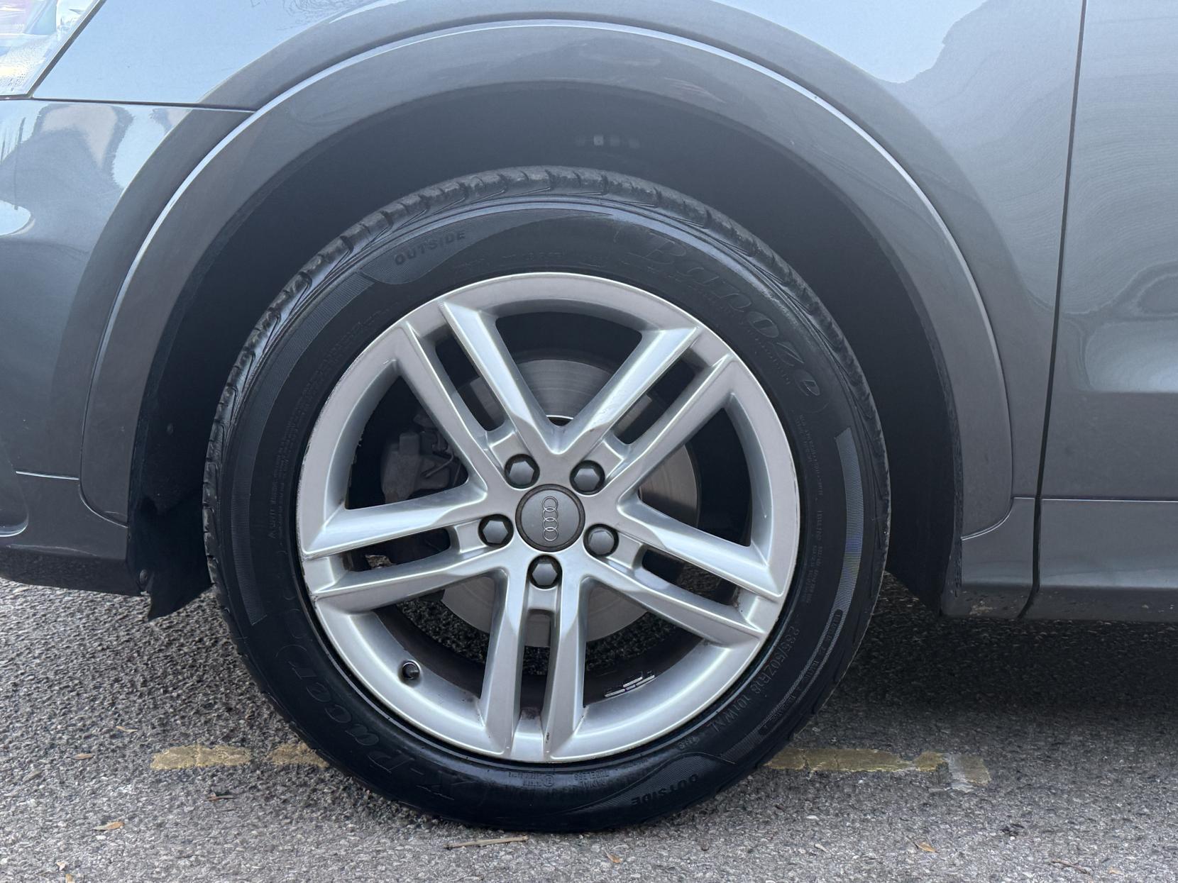 Audi Q3 2.0 TFSI S line SUV 5dr Petrol S Tronic quattro Euro 5 (s/s) (170 ps)