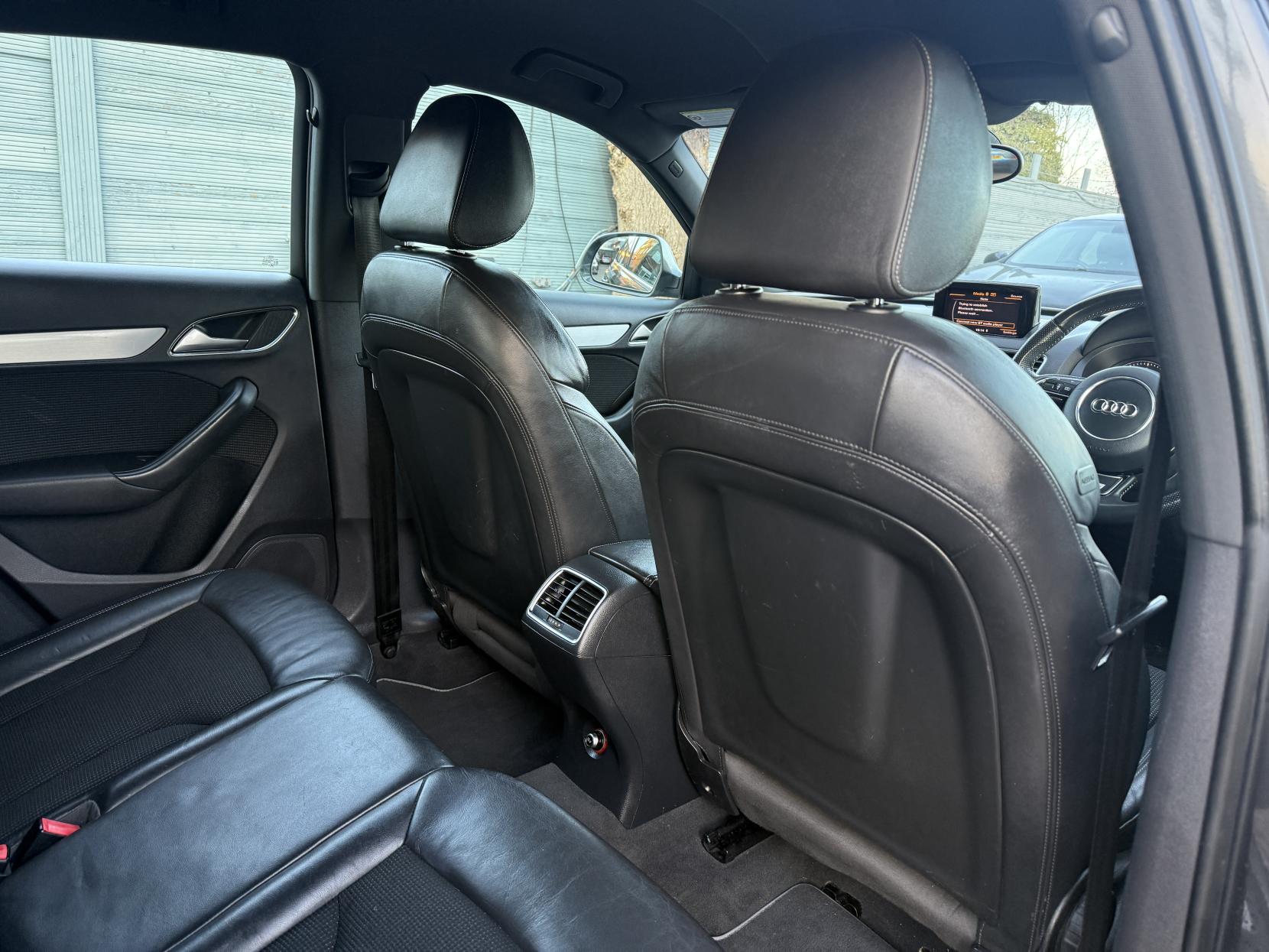 Audi Q3 2.0 TFSI S line SUV 5dr Petrol S Tronic quattro Euro 5 (s/s) (170 ps)