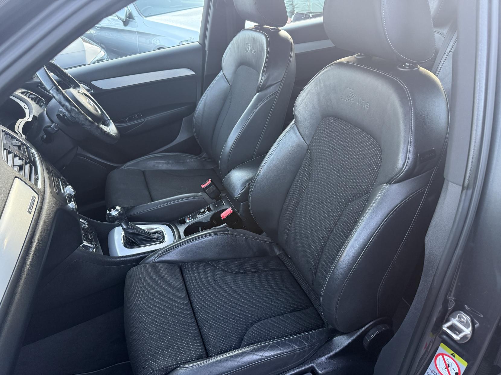 Audi Q3 2.0 TFSI S line SUV 5dr Petrol S Tronic quattro Euro 5 (s/s) (170 ps)