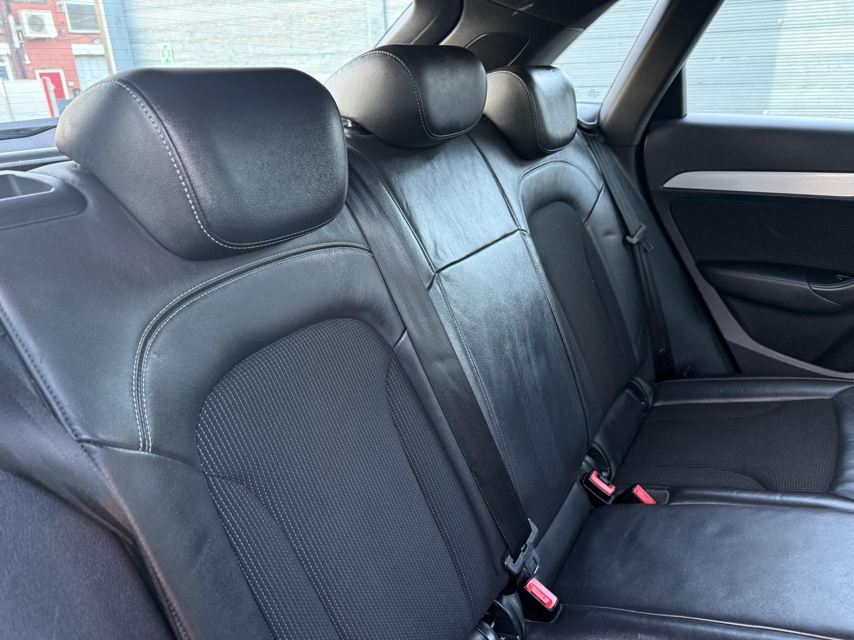 Audi Q3 2.0 TFSI S line SUV 5dr Petrol S Tronic quattro Euro 5 (s/s) (170 ps)