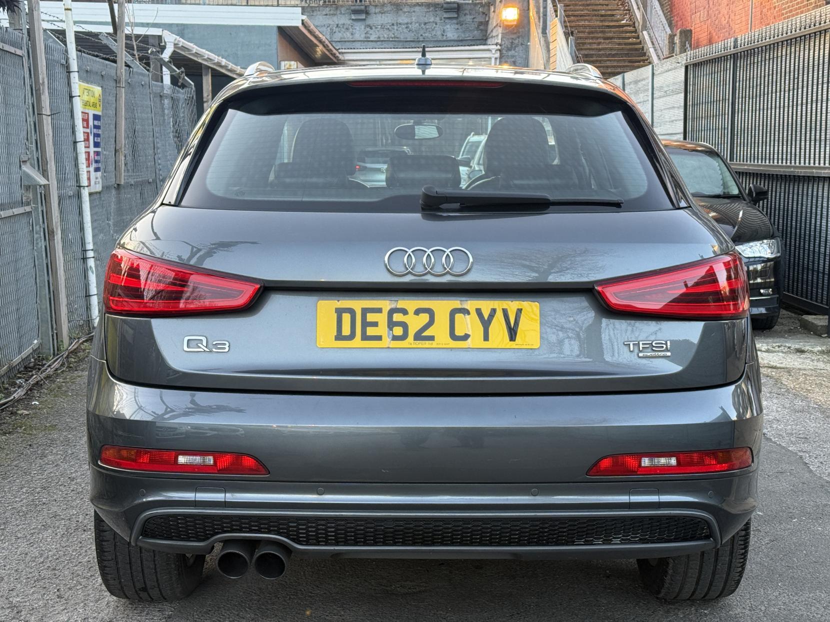 Audi Q3 2.0 TFSI S line SUV 5dr Petrol S Tronic quattro Euro 5 (s/s) (170 ps)