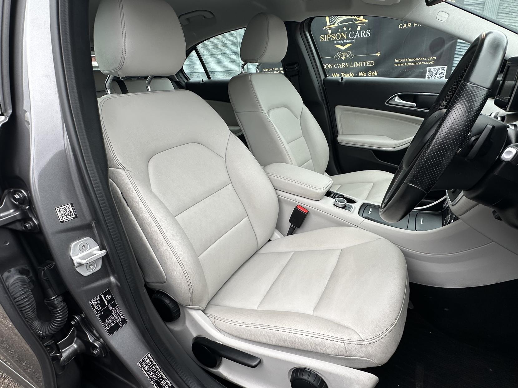 Mercedes-Benz A Class 1.6 A180 Sport Edition Hatchback 5dr Petrol 7G-DCT Euro 6 (s/s) (122 ps)