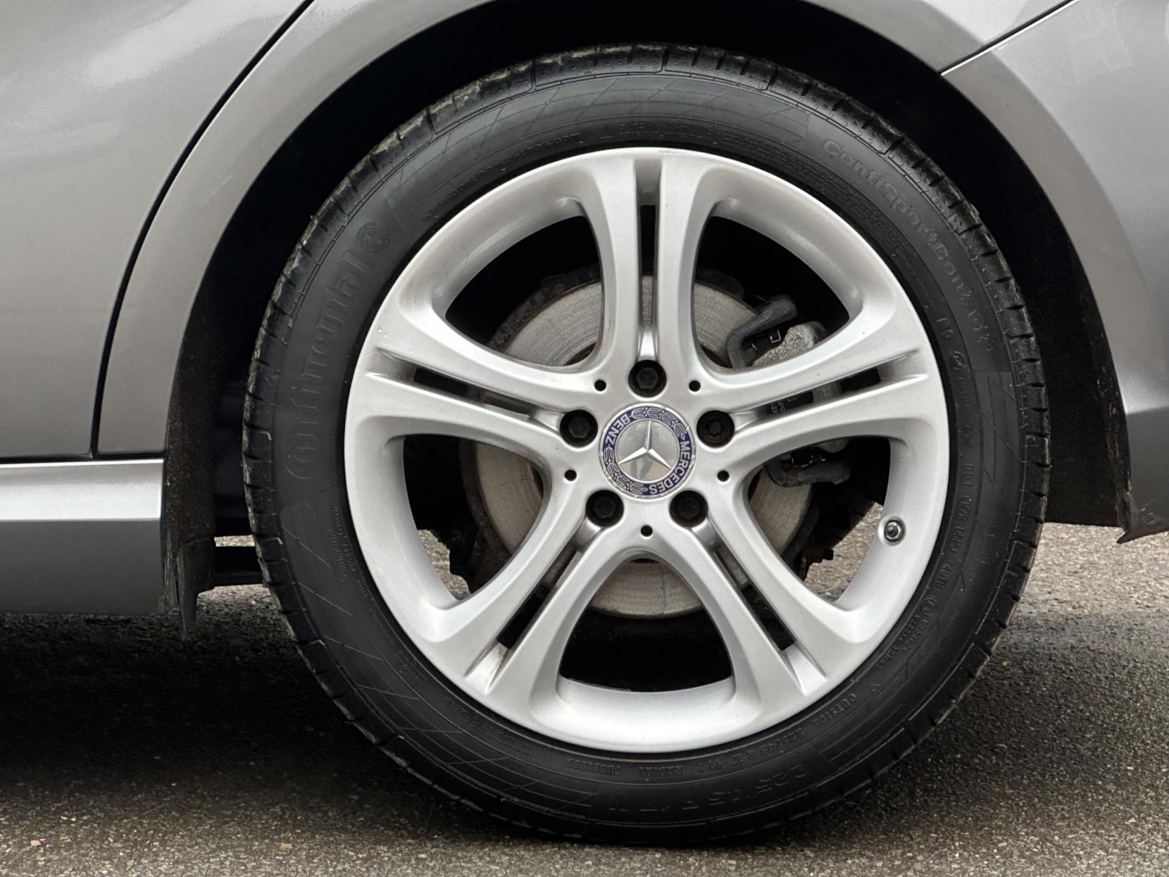 Mercedes-Benz A Class 1.6 A180 Sport Edition Hatchback 5dr Petrol 7G-DCT Euro 6 (s/s) (122 ps)