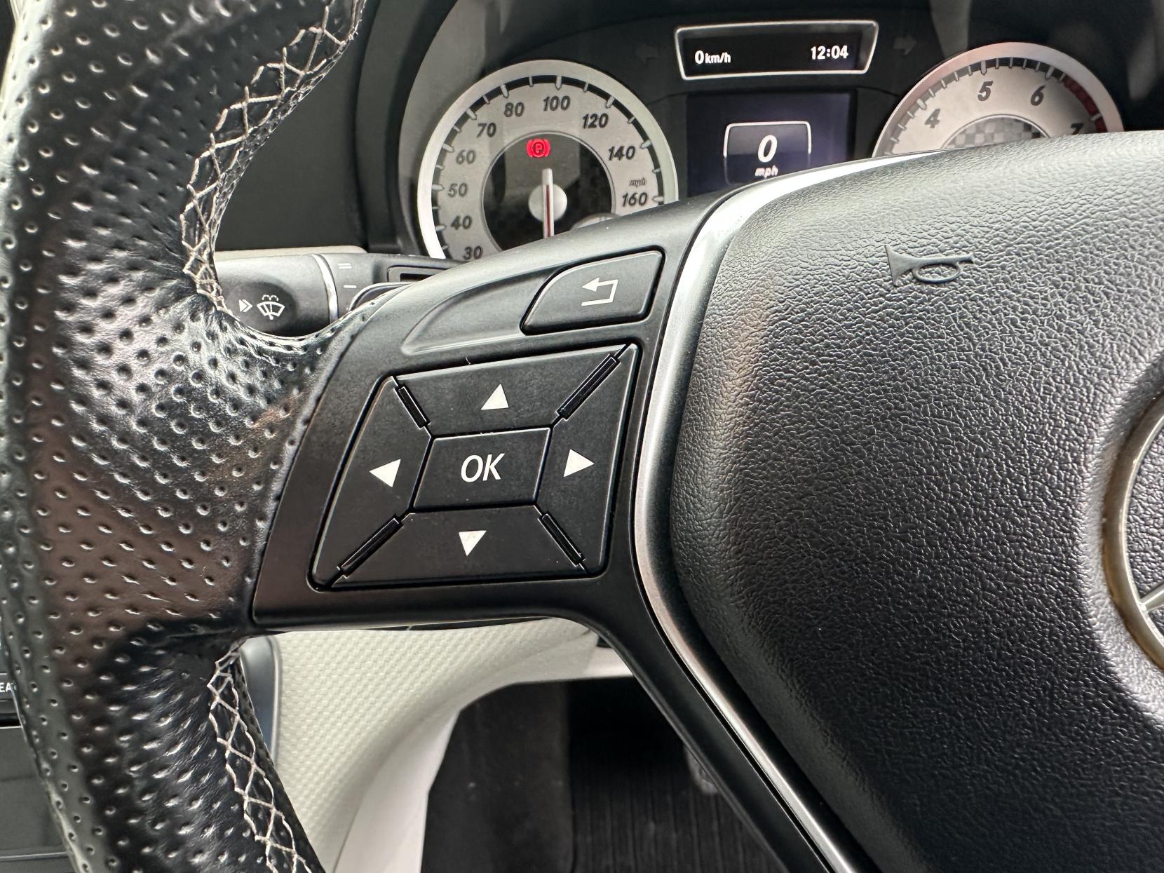 Mercedes-Benz A Class 1.6 A180 Sport Edition Hatchback 5dr Petrol 7G-DCT Euro 6 (s/s) (122 ps)