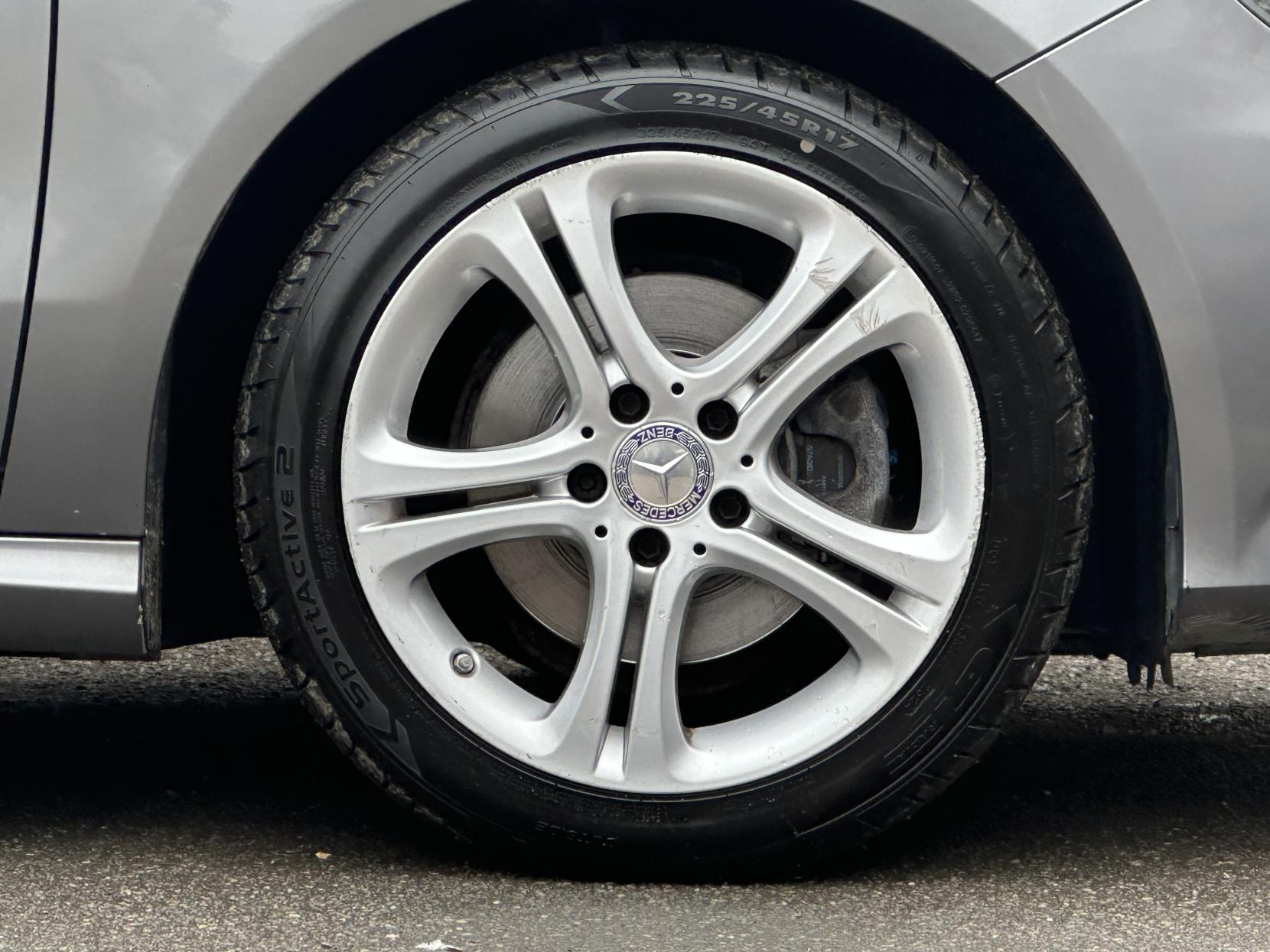 Mercedes-Benz A Class 1.6 A180 Sport Edition Hatchback 5dr Petrol 7G-DCT Euro 6 (s/s) (122 ps)