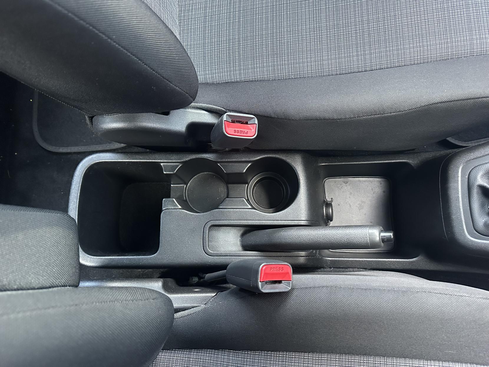 Kia Venga 1.4 1 MPV 5dr Petrol Manual Euro 5 (89 bhp)