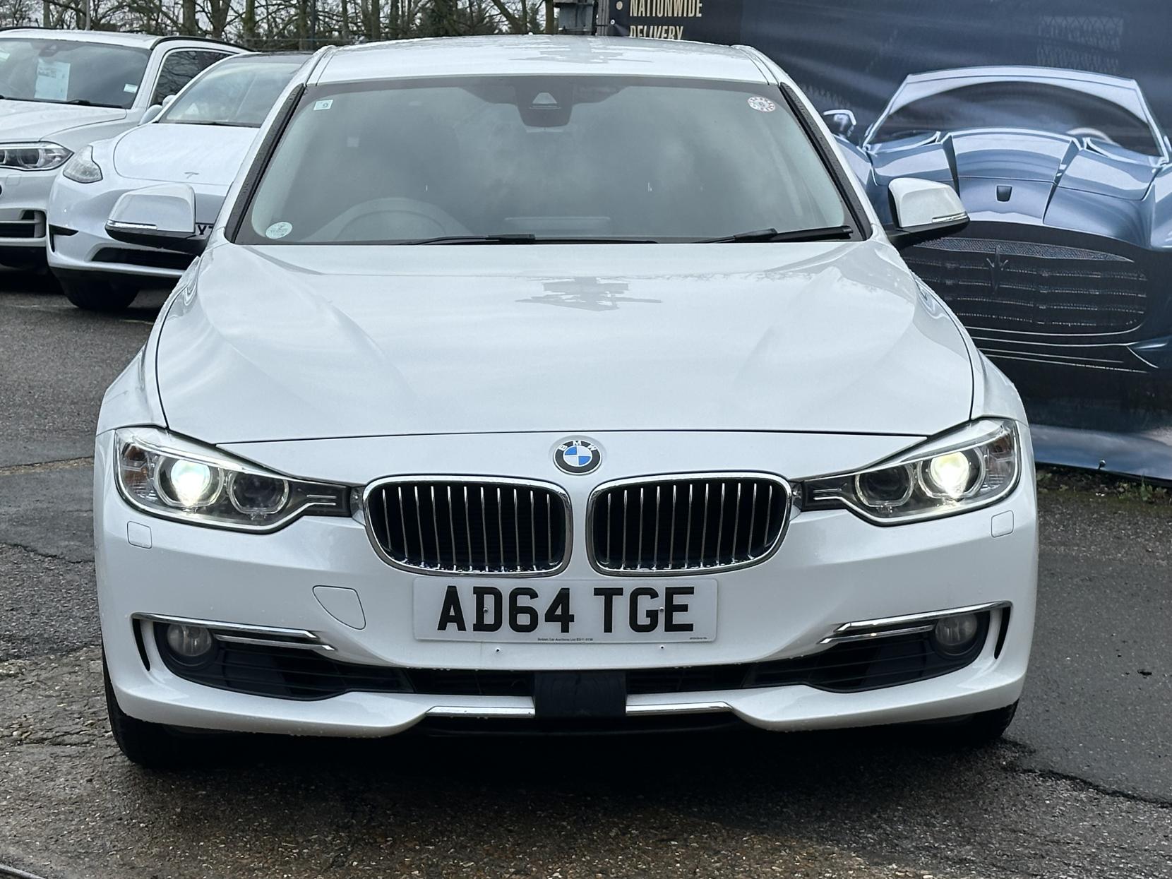 BMW 3 Series 2.0 320i Luxury Saloon 4dr Petrol Auto Euro 6 (s/s) (184 ps)