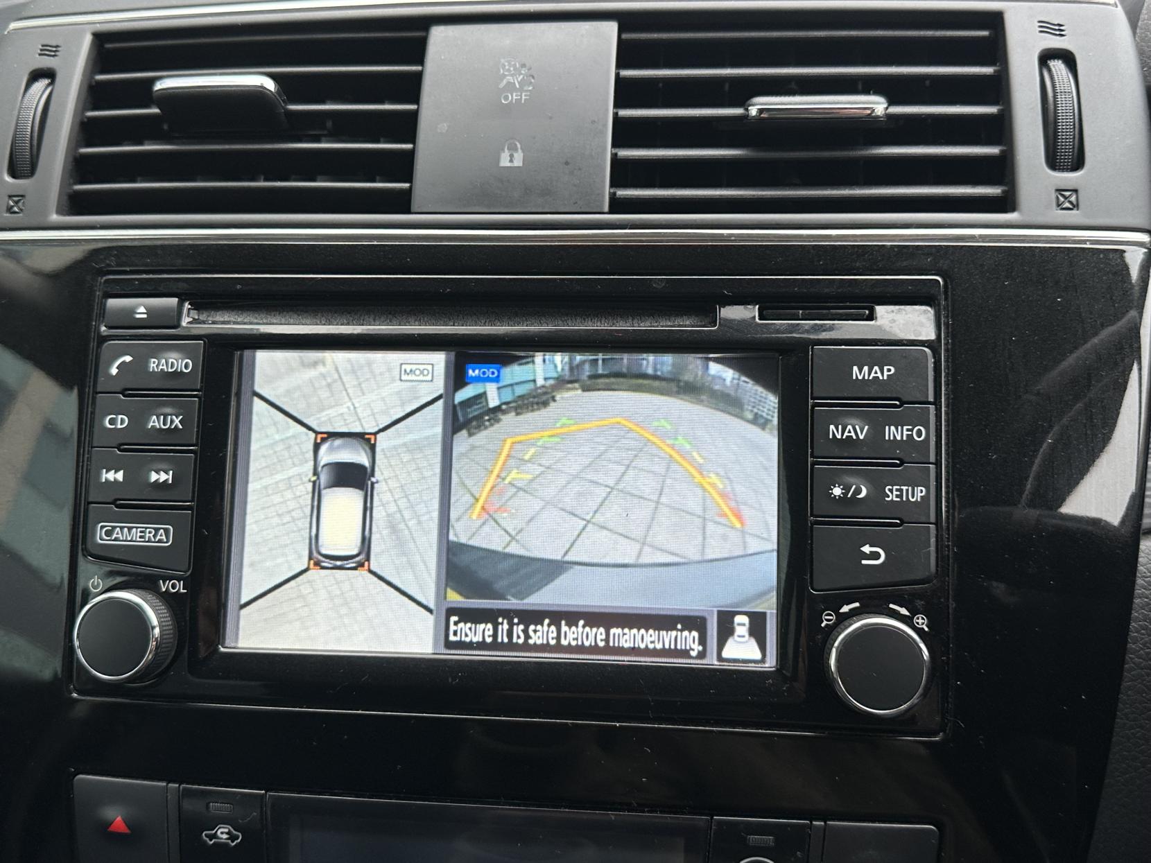 Nissan Pulsar 1.2 DIG-T Tekna Hatchback 5dr Petrol XTRON Euro 6 (s/s) (115 ps)