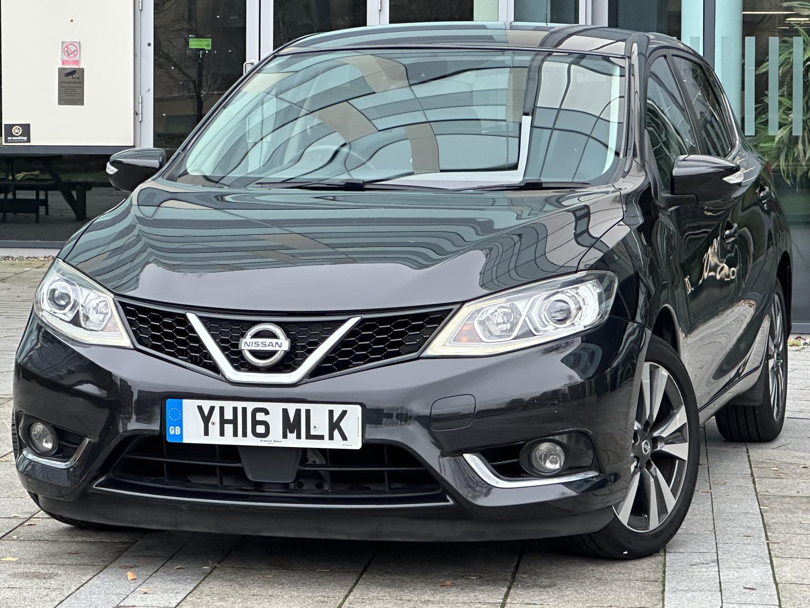 Nissan Pulsar 1.2 DIG-T Tekna Hatchback 5dr Petrol XTRON Euro 6 (s/s) (115 ps)