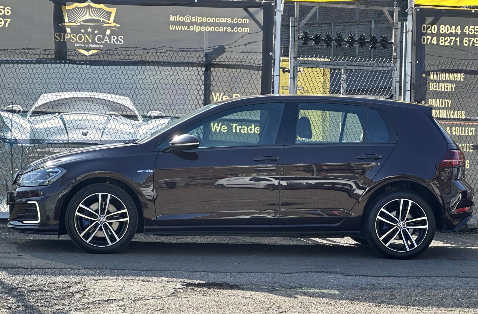 Volkswagen Golf 1.4 TSI 8.7kWh GTE Hatchback 5dr Petrol Plug-in Hybrid DSG Euro 6 (s/s) (204 ps)