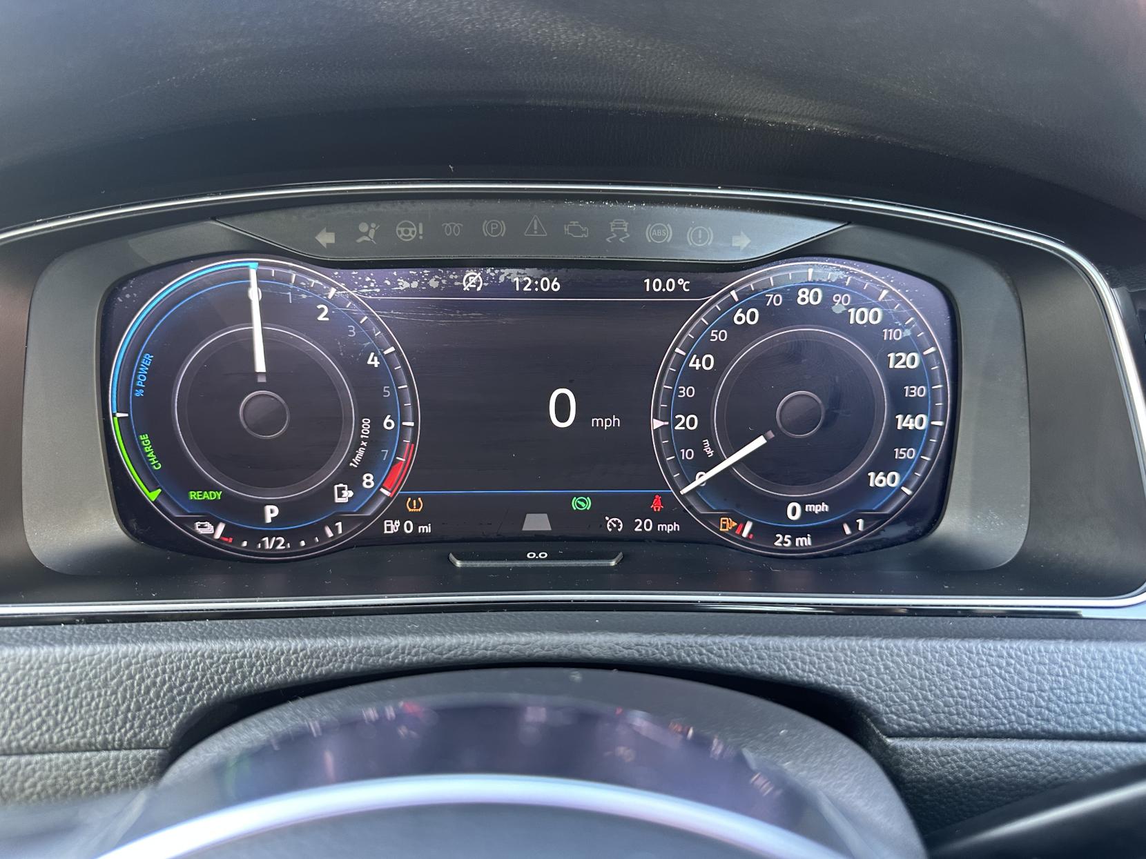 Volkswagen Golf 1.4 TSI 8.7kWh GTE Hatchback 5dr Petrol Plug-in Hybrid DSG Euro 6 (s/s) (204 ps)