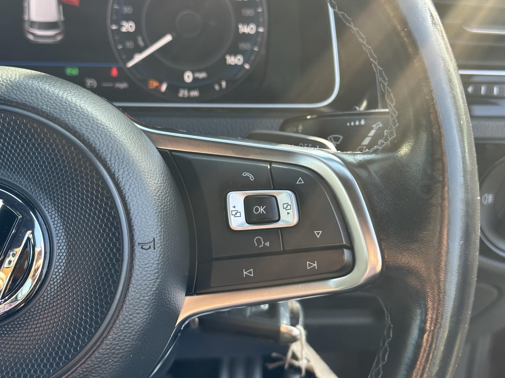 Volkswagen Golf 1.4 TSI 8.7kWh GTE Hatchback 5dr Petrol Plug-in Hybrid DSG Euro 6 (s/s) (204 ps)