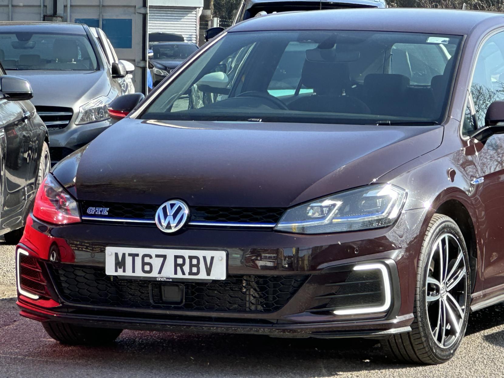 Volkswagen Golf 1.4 TSI 8.7kWh GTE Hatchback 5dr Petrol Plug-in Hybrid DSG Euro 6 (s/s) (204 ps)