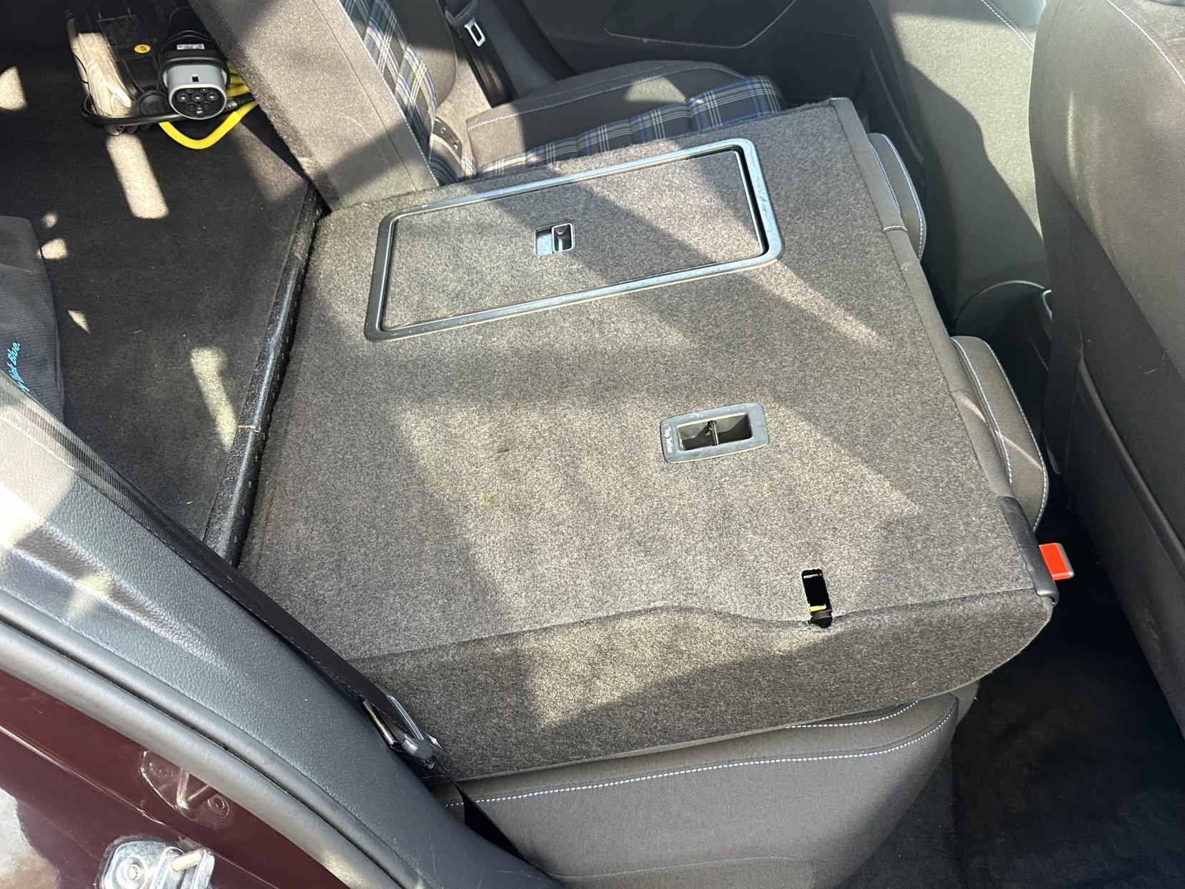 Volkswagen Golf 1.4 TSI 8.7kWh GTE Hatchback 5dr Petrol Plug-in Hybrid DSG Euro 6 (s/s) (204 ps)