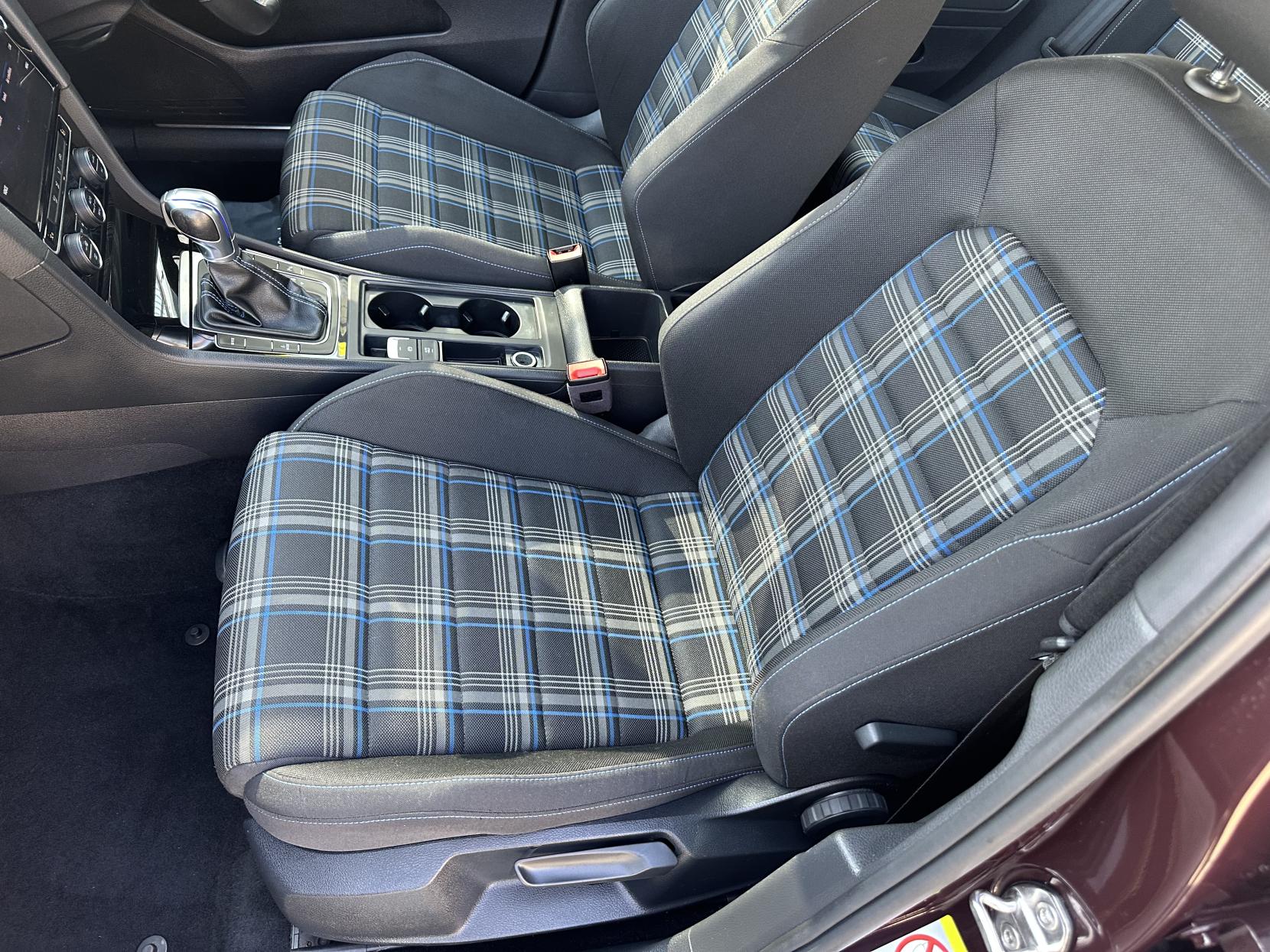 Volkswagen Golf 1.4 TSI 8.7kWh GTE Hatchback 5dr Petrol Plug-in Hybrid DSG Euro 6 (s/s) (204 ps)