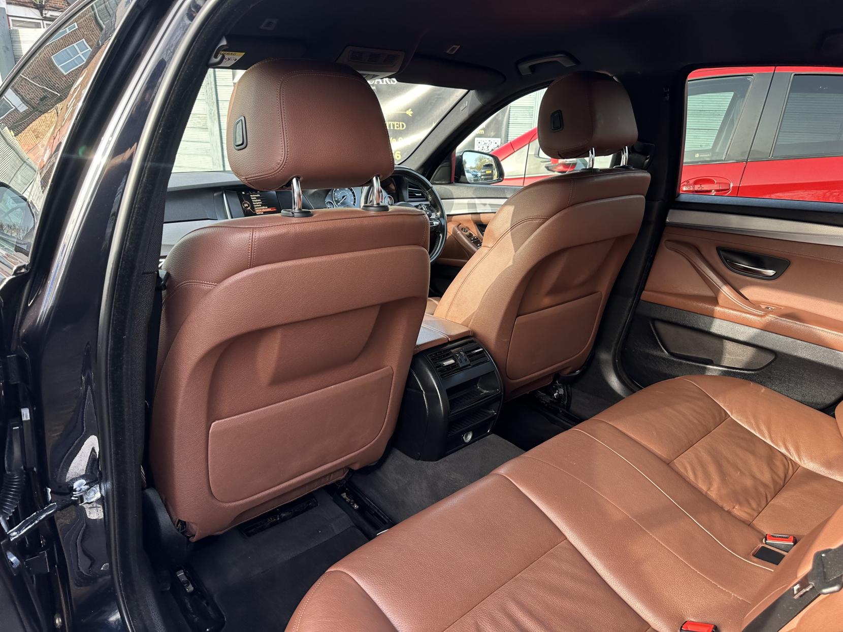 BMW 5 Series 3.0 530d M Sport Saloon 4dr Diesel Auto Euro 6 (s/s) (258 ps)