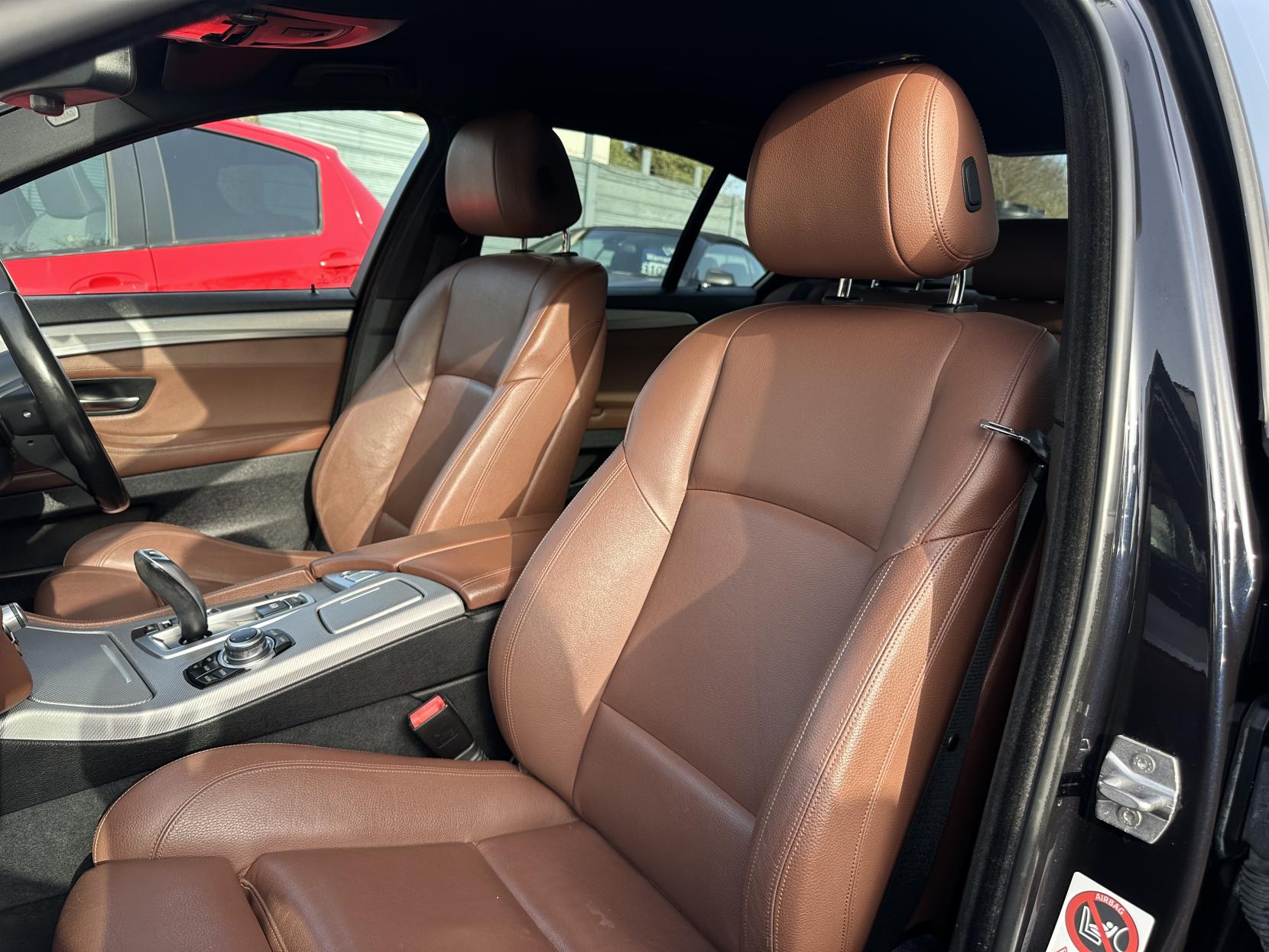 BMW 5 Series 3.0 530d M Sport Saloon 4dr Diesel Auto Euro 6 (s/s) (258 ps)