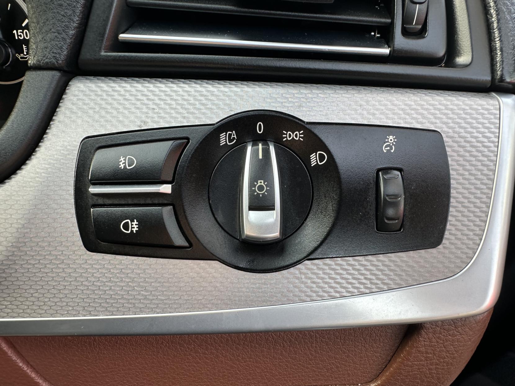 BMW 5 Series 3.0 530d M Sport Saloon 4dr Diesel Auto Euro 6 (s/s) (258 ps)