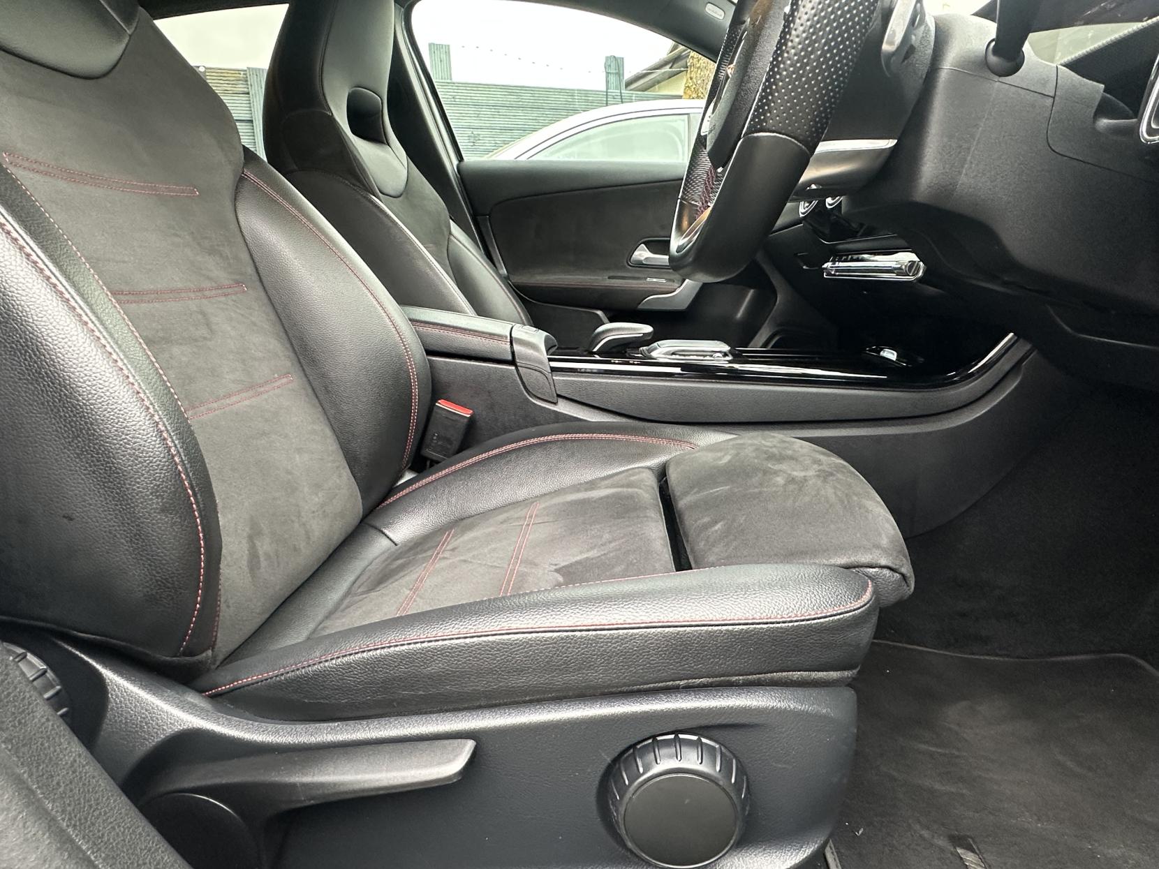 Mercedes-Benz A Class 1.3 A180 AMG Line (Executive) Hatchback 5dr Petrol 7G-DCT Euro 6 (s/s) (136 ps)