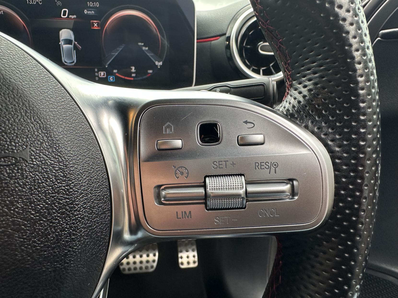 Mercedes-Benz A Class 1.3 A180 AMG Line (Executive) Hatchback 5dr Petrol 7G-DCT Euro 6 (s/s) (136 ps)