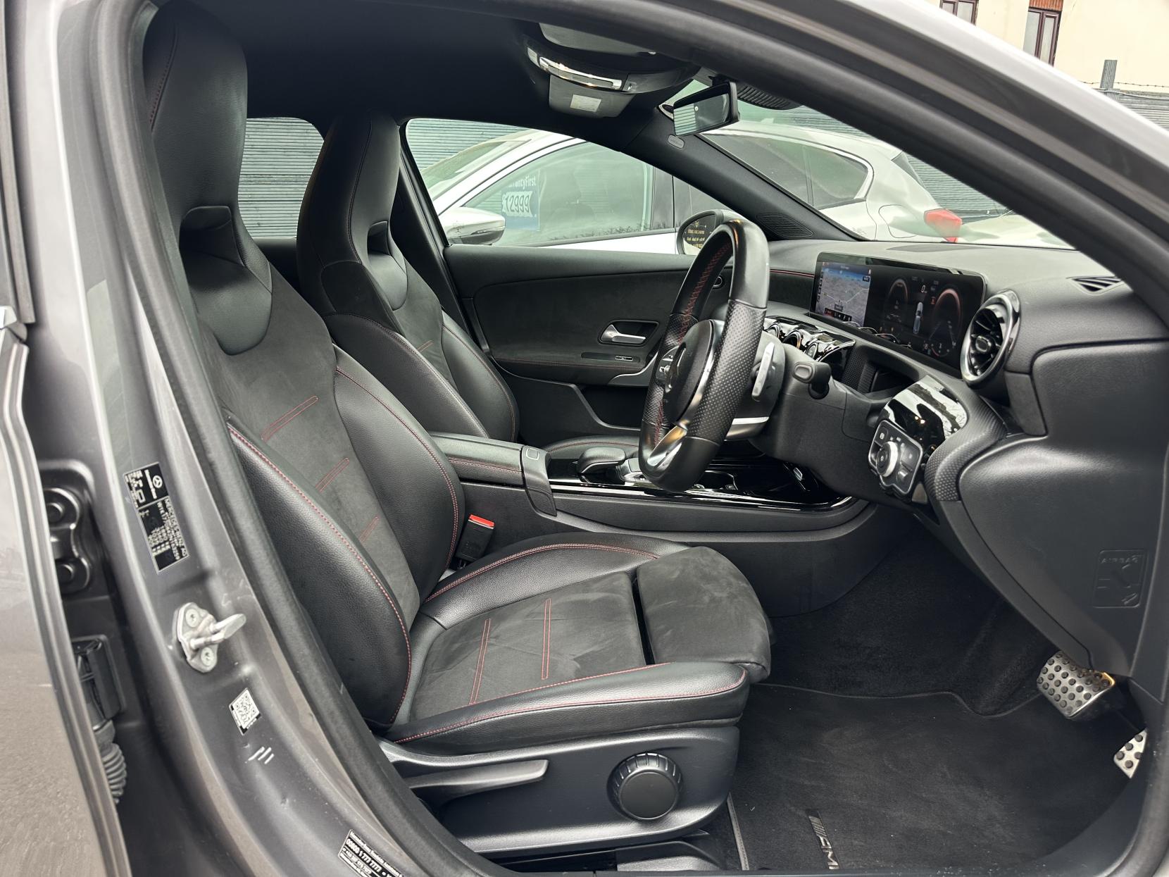 Mercedes-Benz A Class 1.3 A180 AMG Line (Executive) Hatchback 5dr Petrol 7G-DCT Euro 6 (s/s) (136 ps)