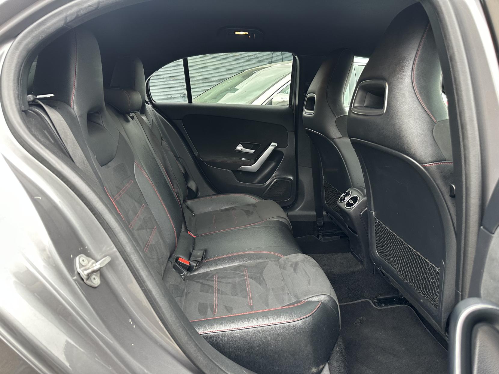 Mercedes-Benz A Class 1.3 A180 AMG Line (Executive) Hatchback 5dr Petrol 7G-DCT Euro 6 (s/s) (136 ps)