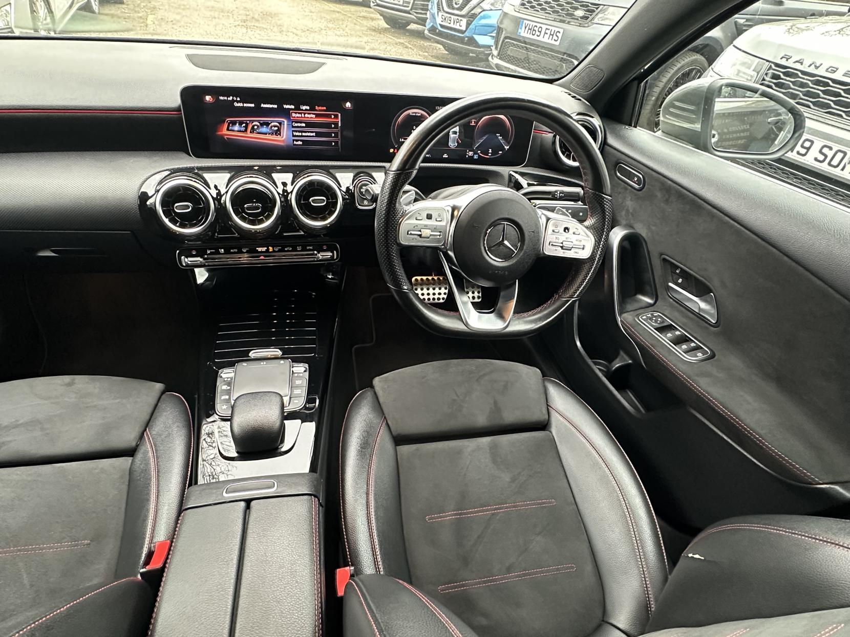 Mercedes-Benz A Class 1.3 A180 AMG Line (Executive) Hatchback 5dr Petrol 7G-DCT Euro 6 (s/s) (136 ps)