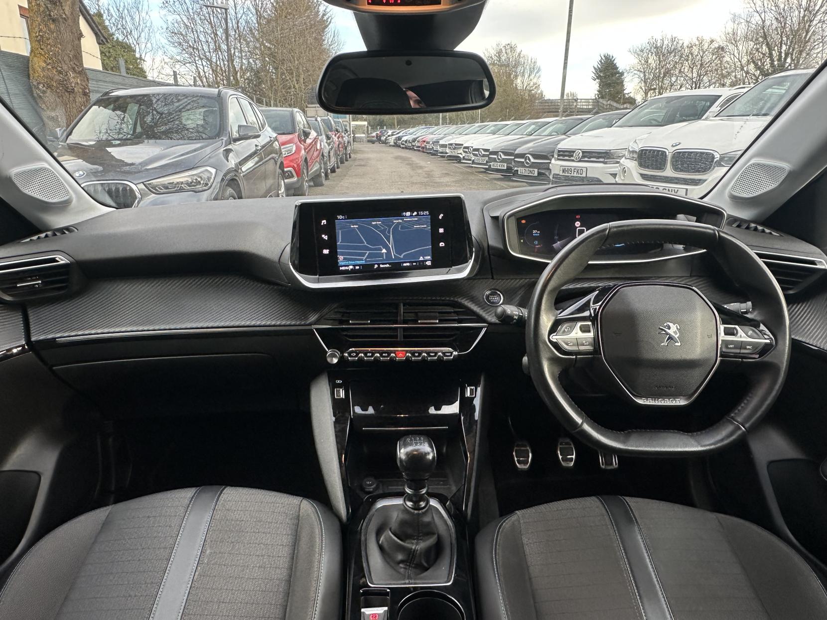 Peugeot 208 1.2 PureTech Allure Premium + Hatchback 5dr Petrol Manual Euro 6 (s/s) (100 ps)