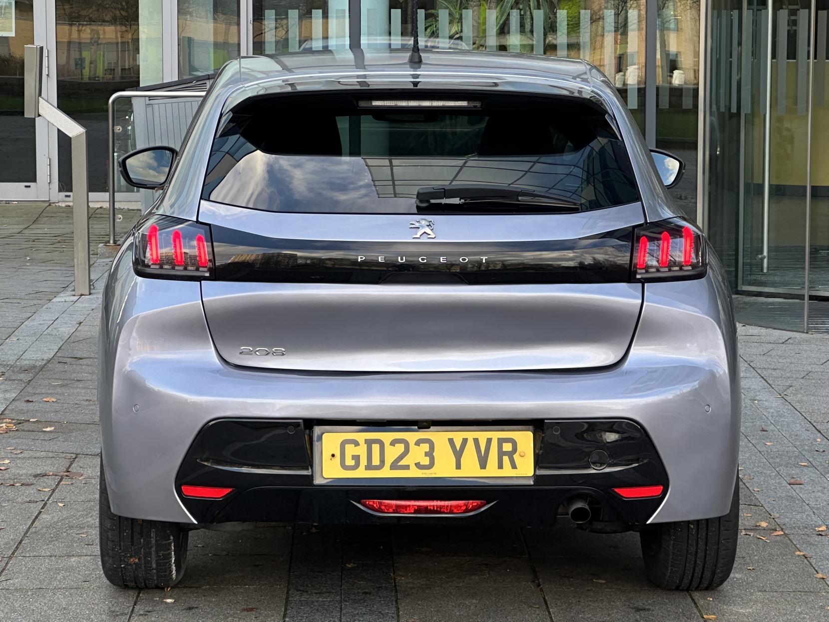 Peugeot 208 1.2 PureTech Allure Premium + Hatchback 5dr Petrol Manual Euro 6 (s/s) (100 ps)