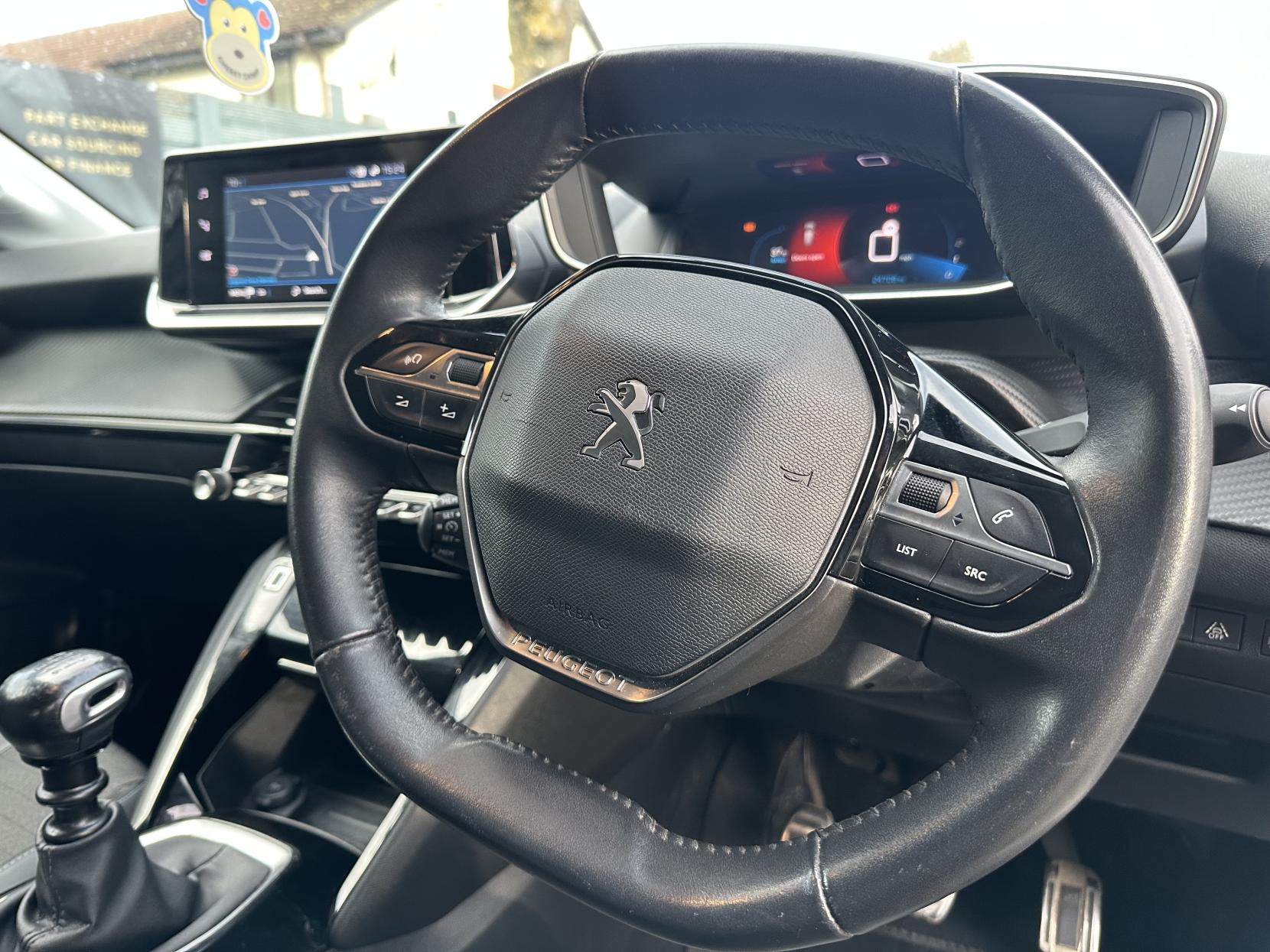 Peugeot 208 1.2 PureTech Allure Premium + Hatchback 5dr Petrol Manual Euro 6 (s/s) (100 ps)