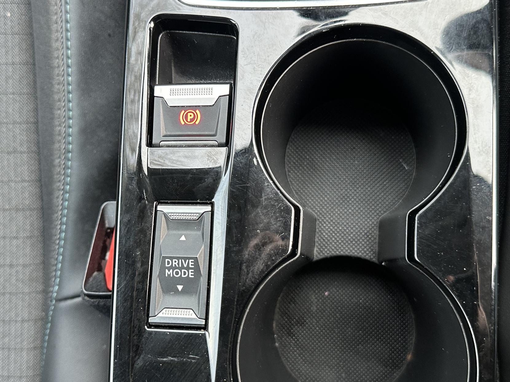 Peugeot 208 1.2 PureTech Allure Premium + Hatchback 5dr Petrol Manual Euro 6 (s/s) (100 ps)