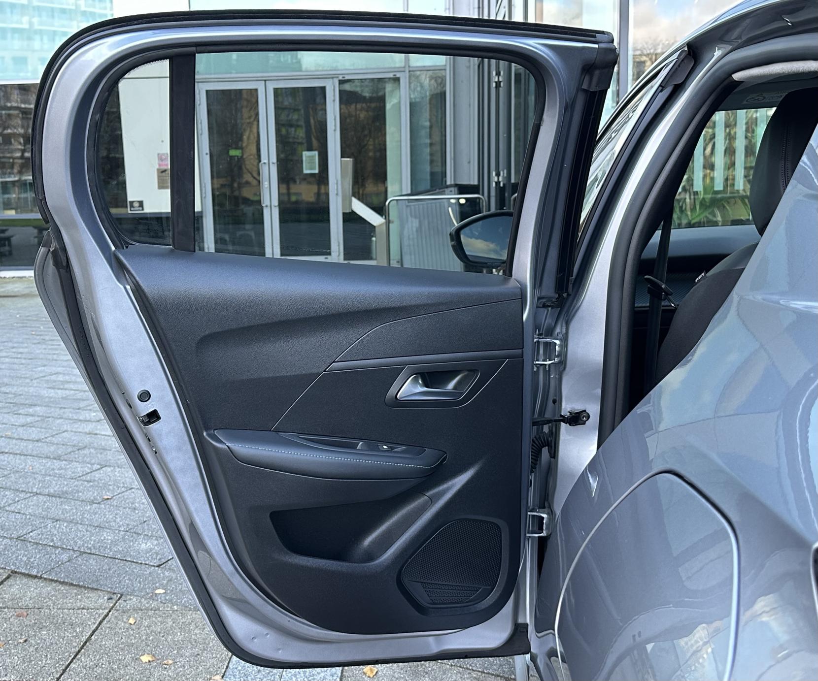 Peugeot 208 1.2 PureTech Allure Premium + Hatchback 5dr Petrol Manual Euro 6 (s/s) (100 ps)