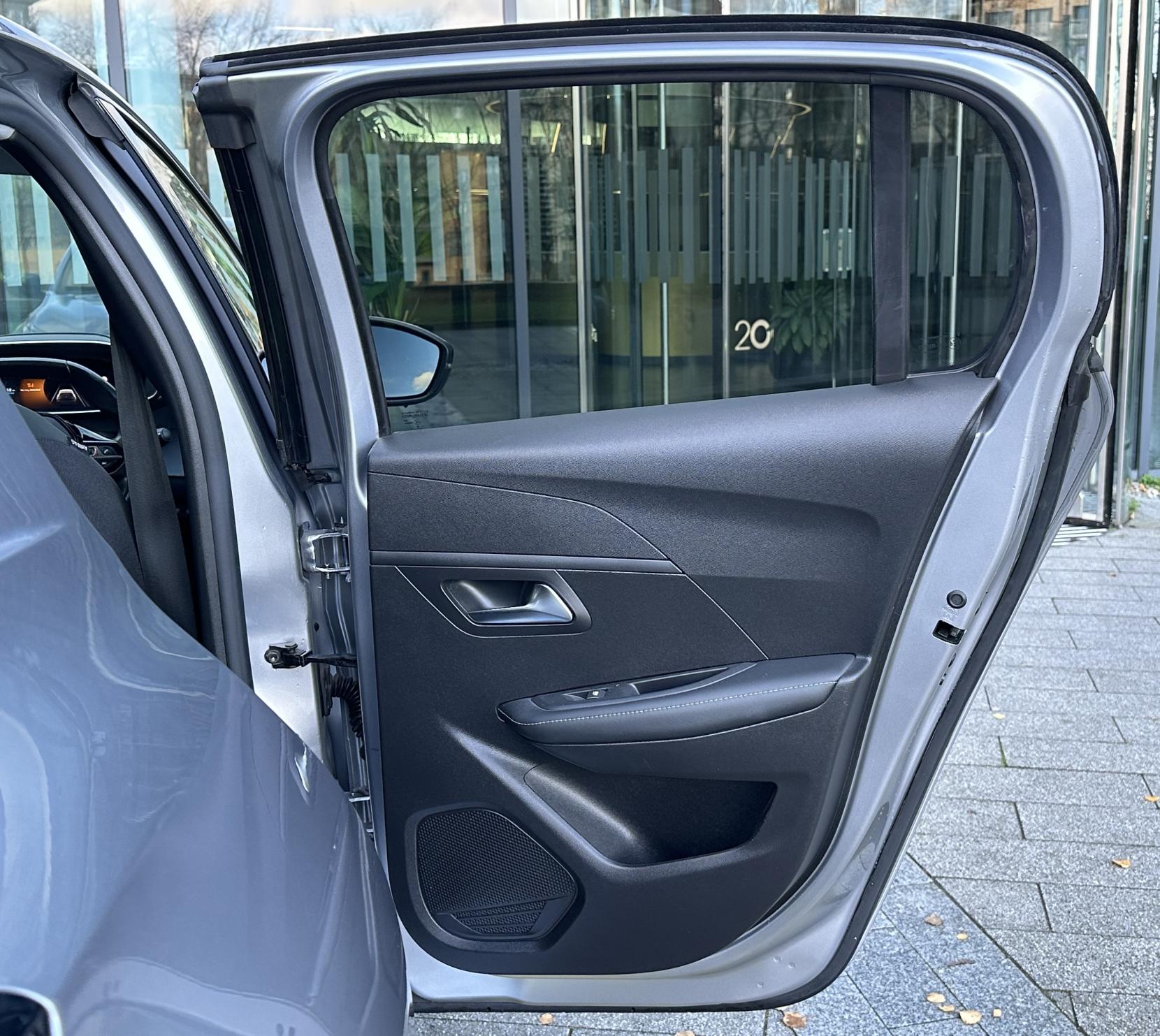 Peugeot 208 1.2 PureTech Allure Premium + Hatchback 5dr Petrol Manual Euro 6 (s/s) (100 ps)