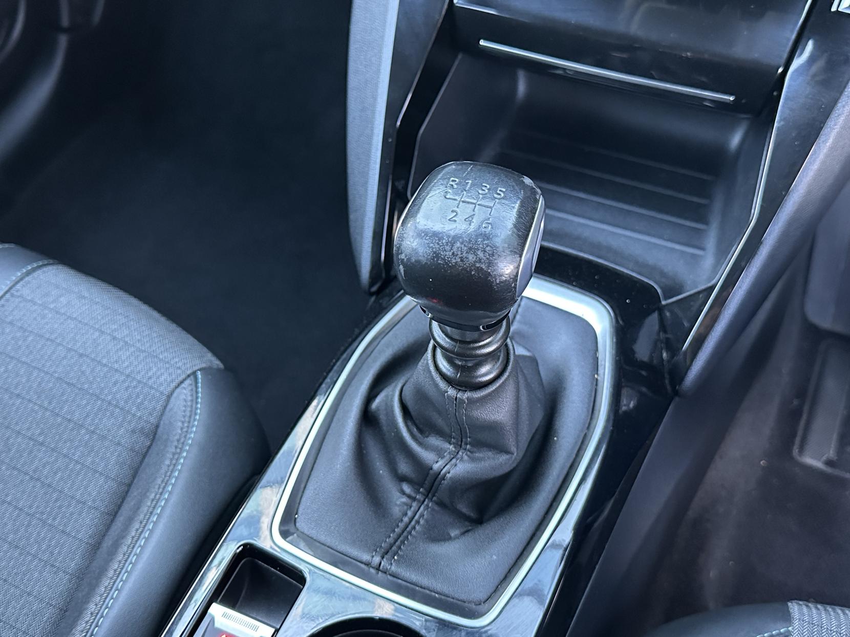 Peugeot 208 1.2 PureTech Allure Premium + Hatchback 5dr Petrol Manual Euro 6 (s/s) (100 ps)