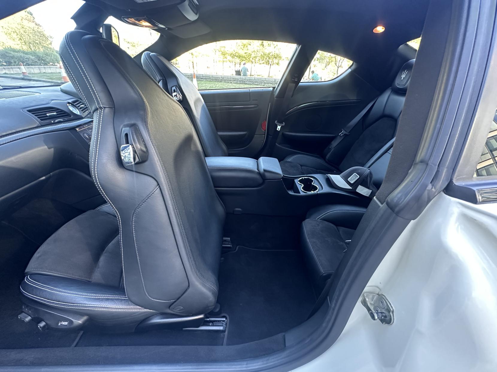 Maserati Granturismo 4.7 V8 Sport Coupe 2dr Petrol MC Shift Euro 5 (460 ps)