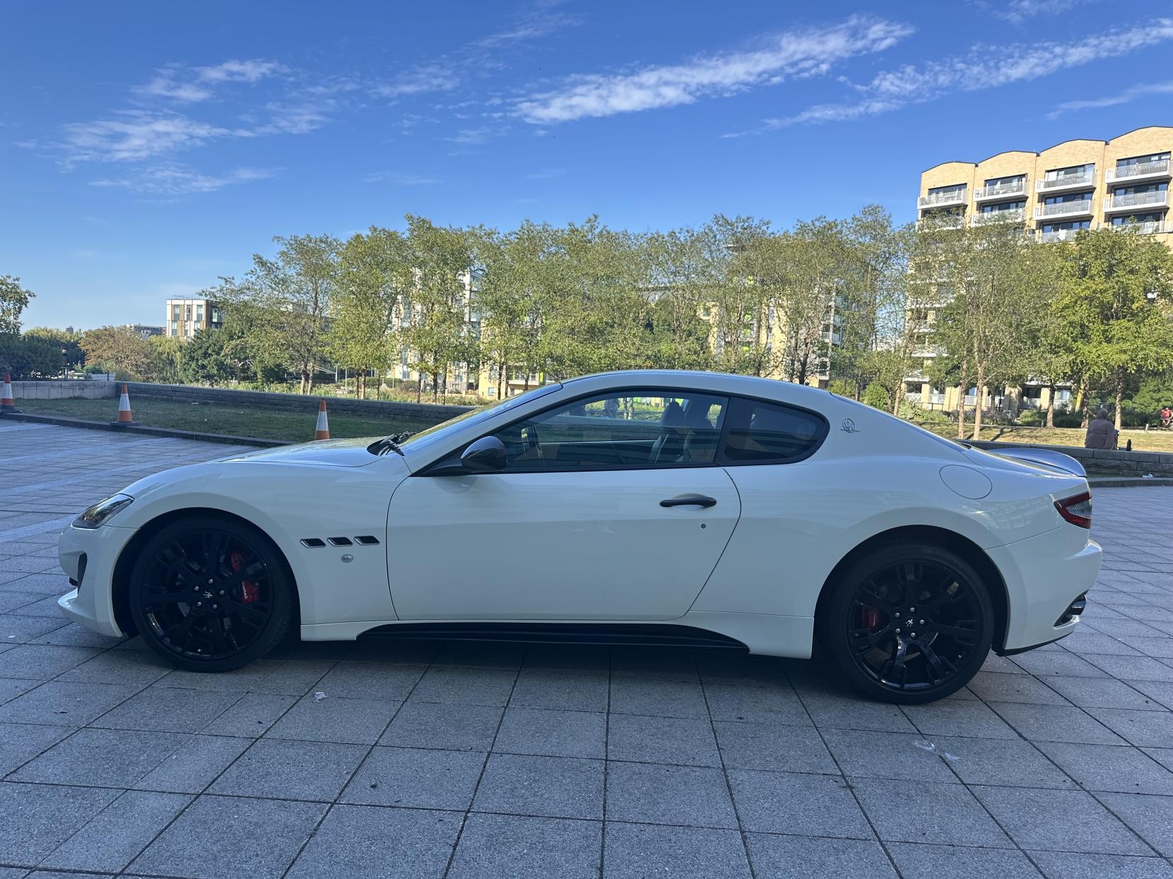 Maserati Granturismo 4.7 V8 Sport Coupe 2dr Petrol MC Shift Euro 5 (460 ps)