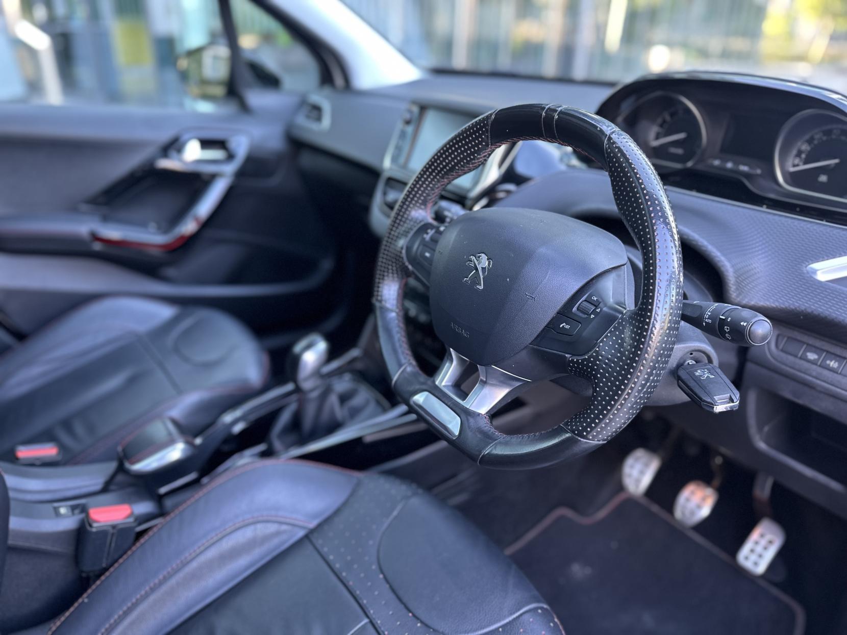 Peugeot 2008 1.2 PureTech GT Line SUV 5dr Petrol Manual Euro 6 (s/s) (110 ps)