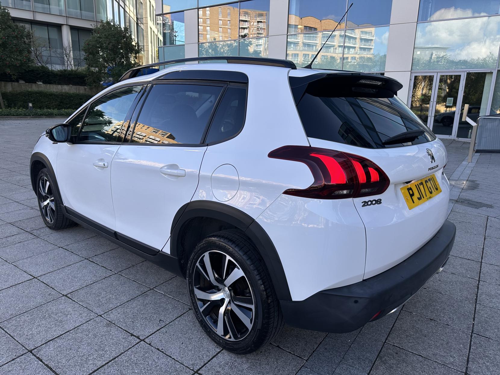 Peugeot 2008 1.2 PureTech GT Line SUV 5dr Petrol Manual Euro 6 (s/s) (110 ps)