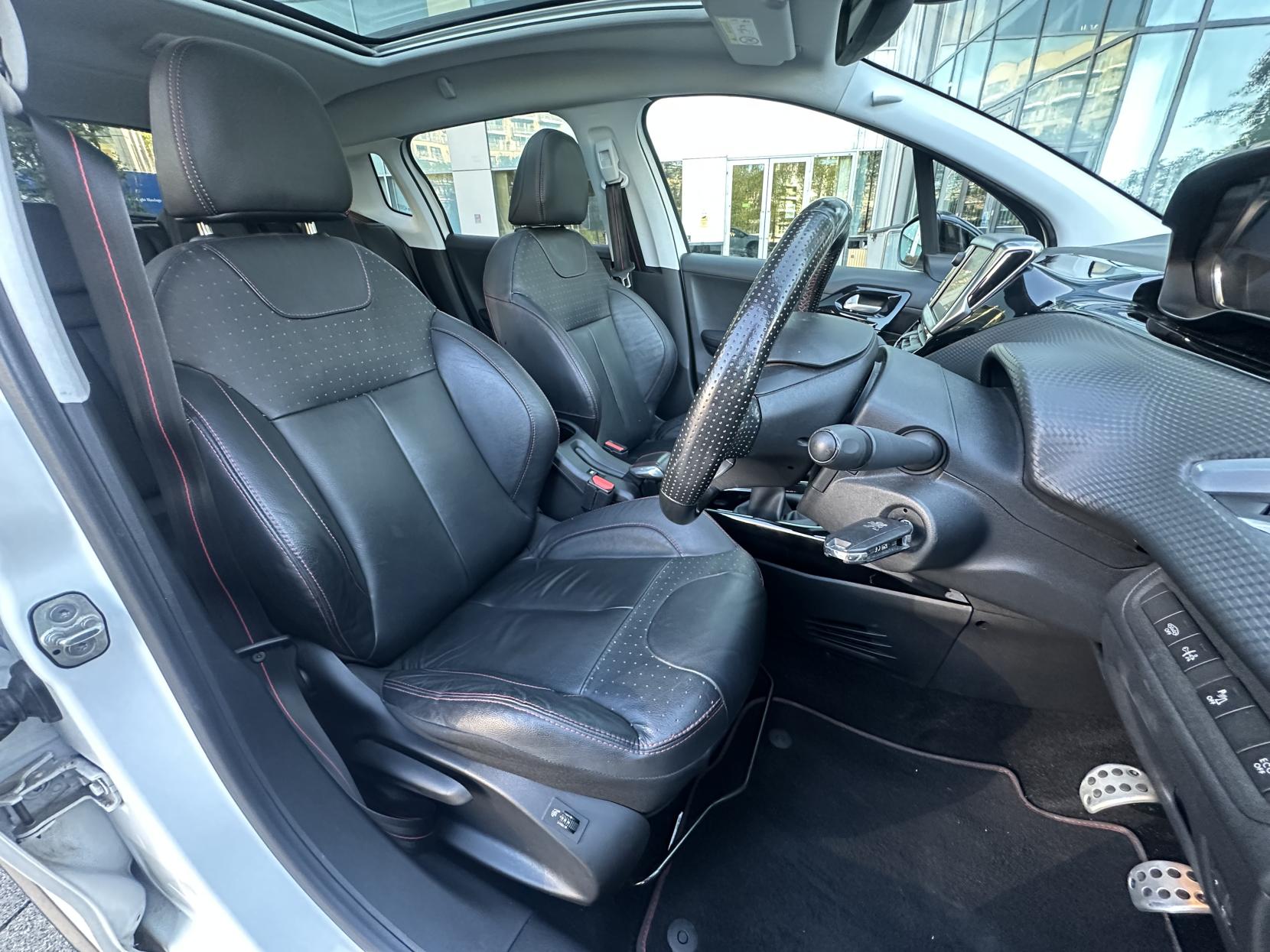 Peugeot 2008 1.2 PureTech GT Line SUV 5dr Petrol Manual Euro 6 (s/s) (110 ps)