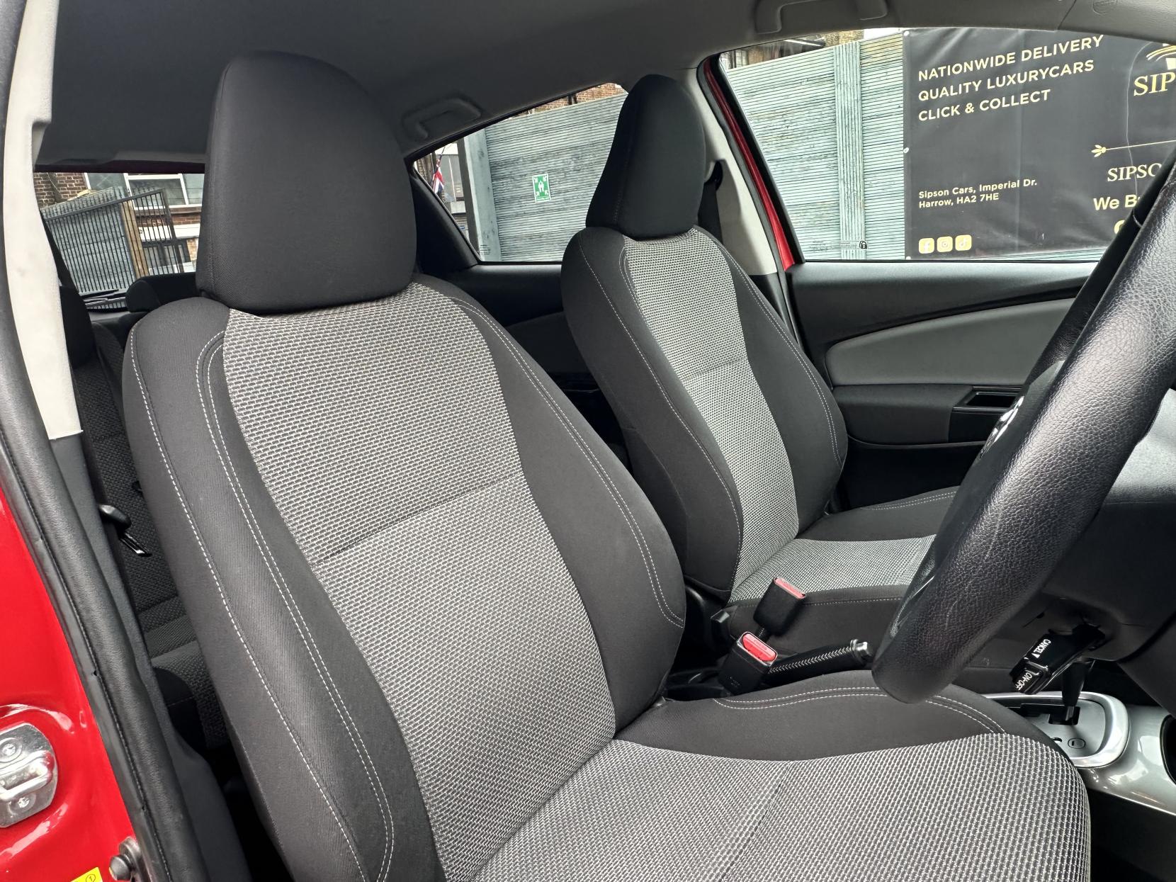 Toyota Yaris 1.5 VVT-h Icon Hatchback 5dr Petrol Hybrid E-CVT Euro 6 (Safety Sense) (101 ps)