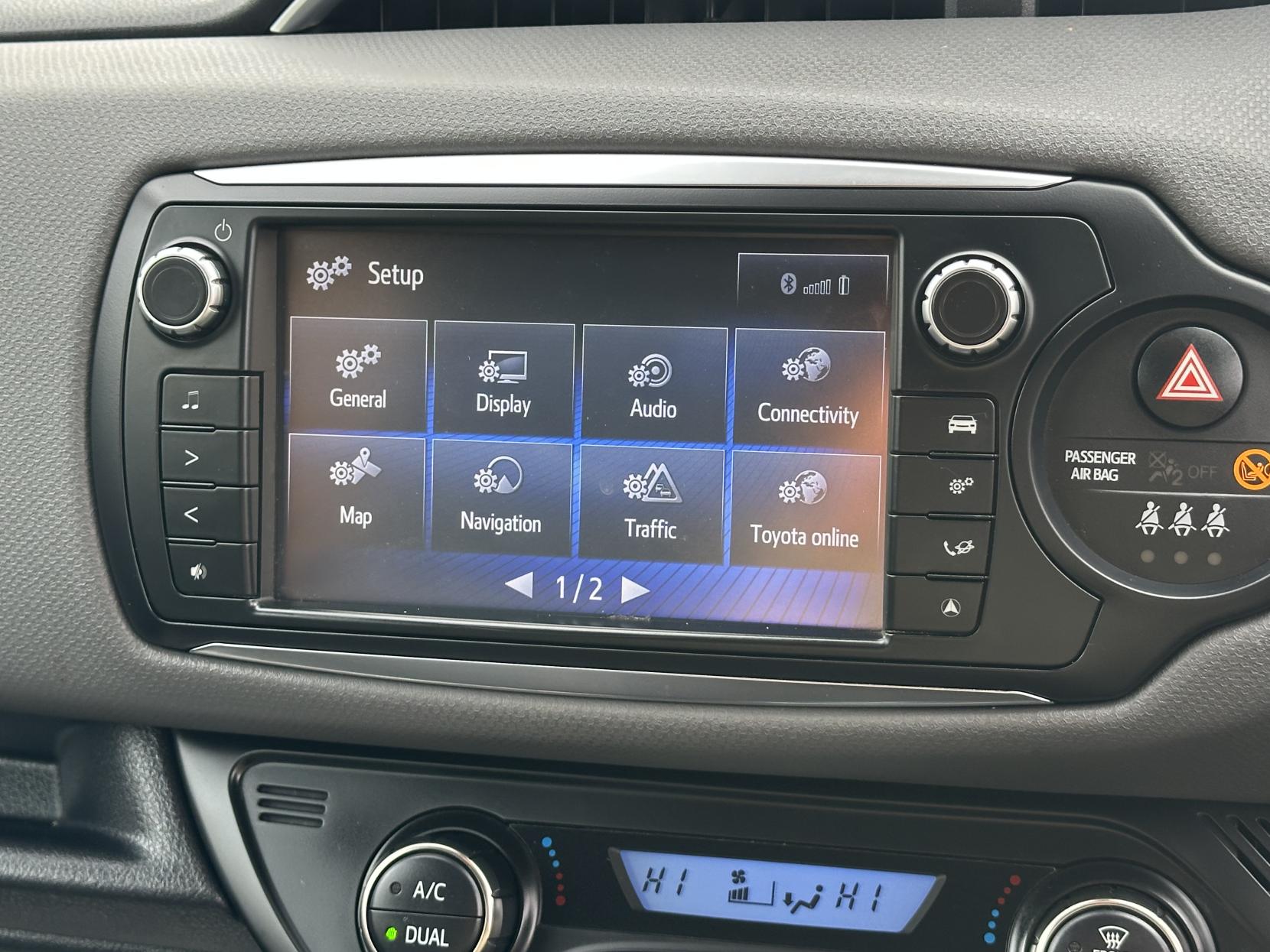 Toyota Yaris 1.5 VVT-h Icon Hatchback 5dr Petrol Hybrid E-CVT Euro 6 (Safety Sense) (101 ps)