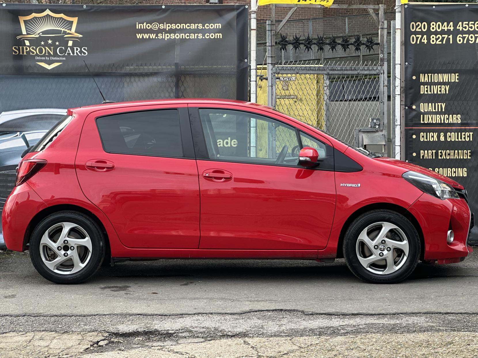 Toyota Yaris 1.5 VVT-h Icon Hatchback 5dr Petrol Hybrid E-CVT Euro 6 (Safety Sense) (101 ps)